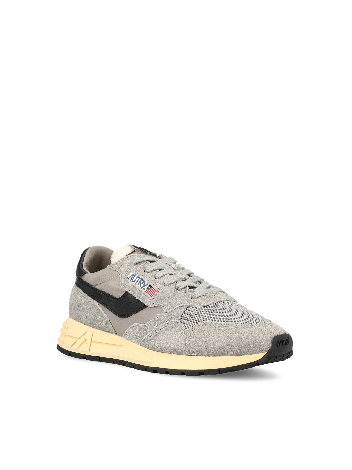 Sneakers realizzate in nylon e pelle. WWLM UT53 AUTRY 