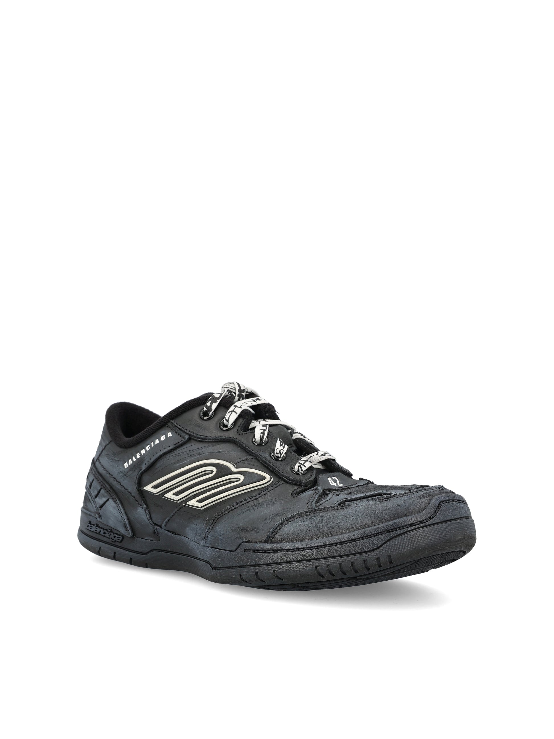 Sneakers realizzate in pelle di vacchetta. 841765 WCURB1000 BALENCIAGA 