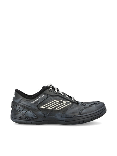 Sneakers realizzate in pelle di vacchetta. 841765 WCURB1000 BALENCIAGA 