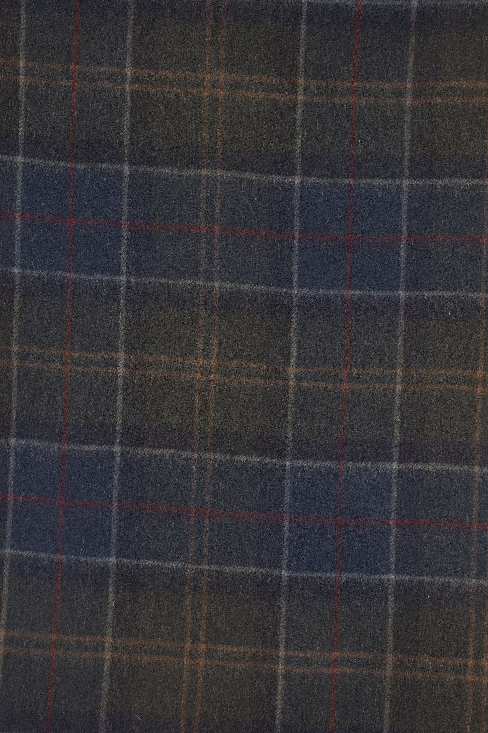 Sciarpa realizzata in lana. USC0386 USCTN43 BARBOUR 