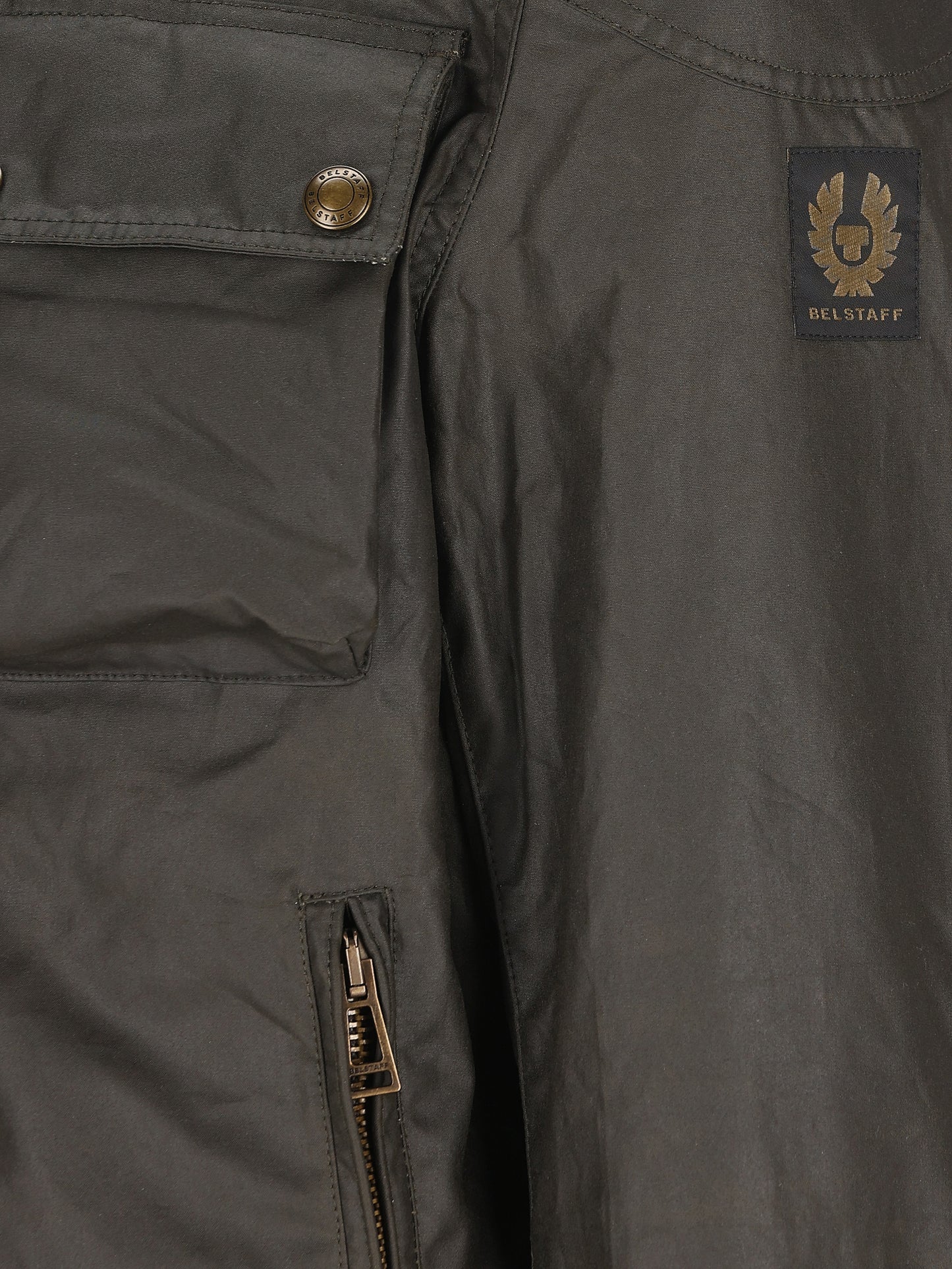 Giacca realizzata in cotone cerato. 105306 FDOL BELSTAFF 