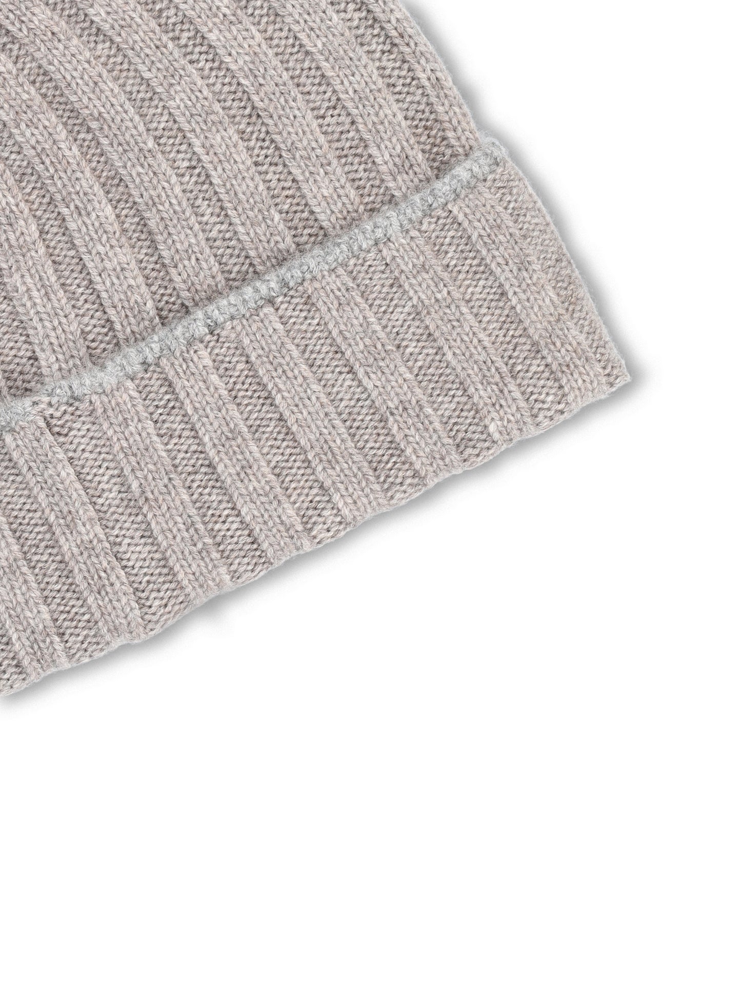 Berretto in cashmere. M2240900 CFF57 BRUNELLO CUCINELLI 