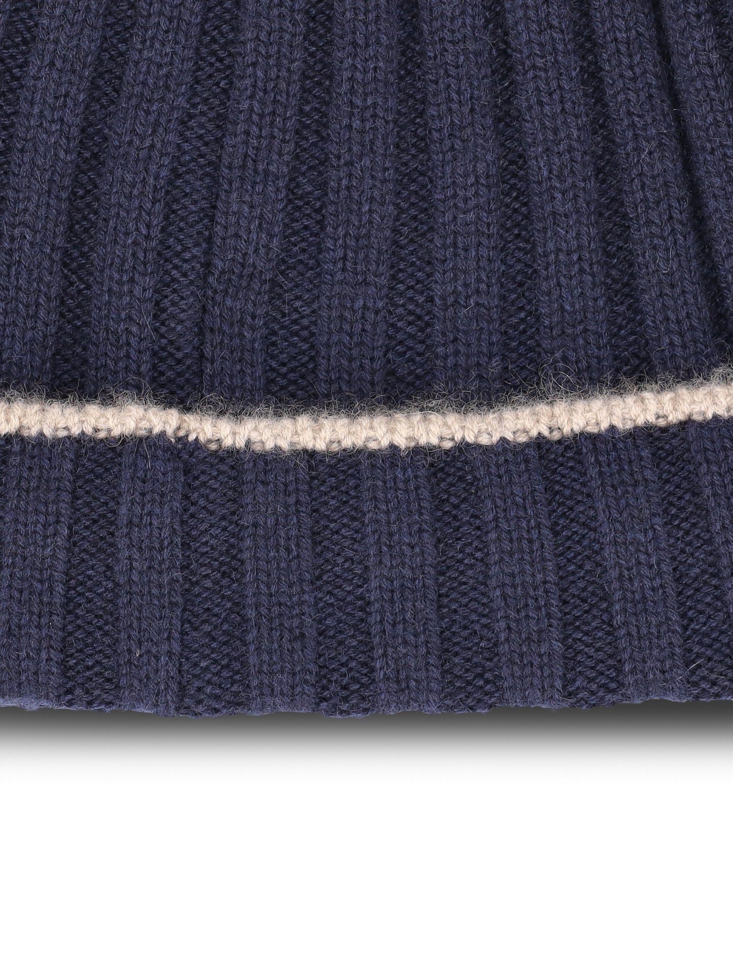 Berretto in cashmere. M2240900 CU715 BRUNELLO CUCINELLI 