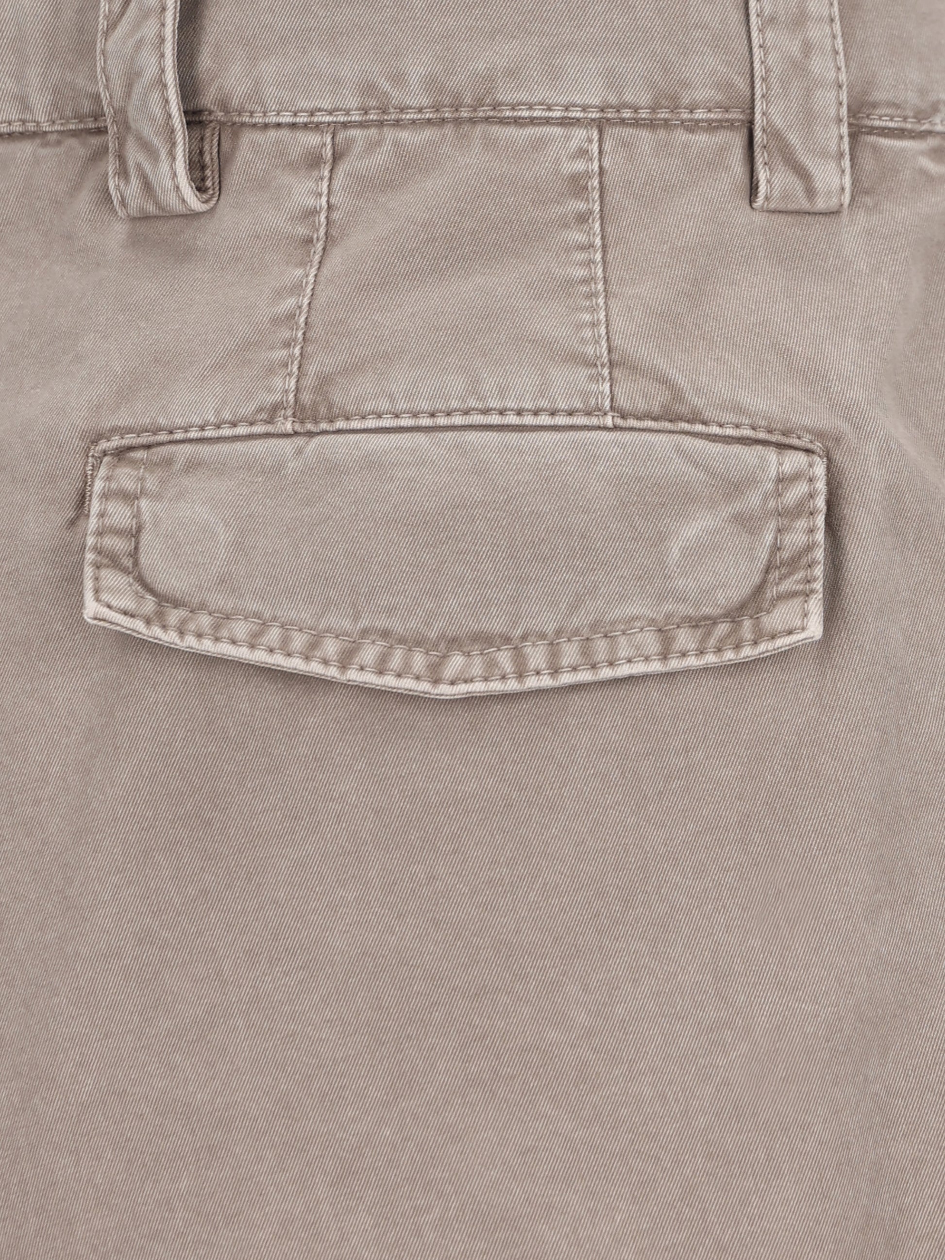Pantaloni realizzati in cotone. M225NF1890 C6334 BRUNELLO CUCINELLI 