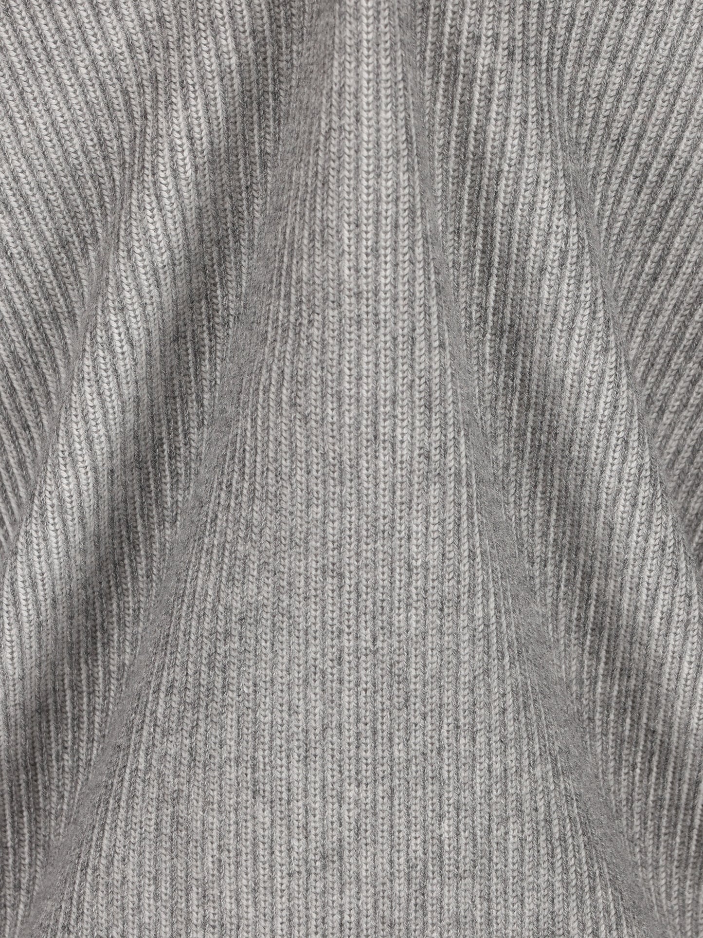 Maglia realizzata in cashmere. M22700500 CQ543 BRUNELLO CUCINELLI 