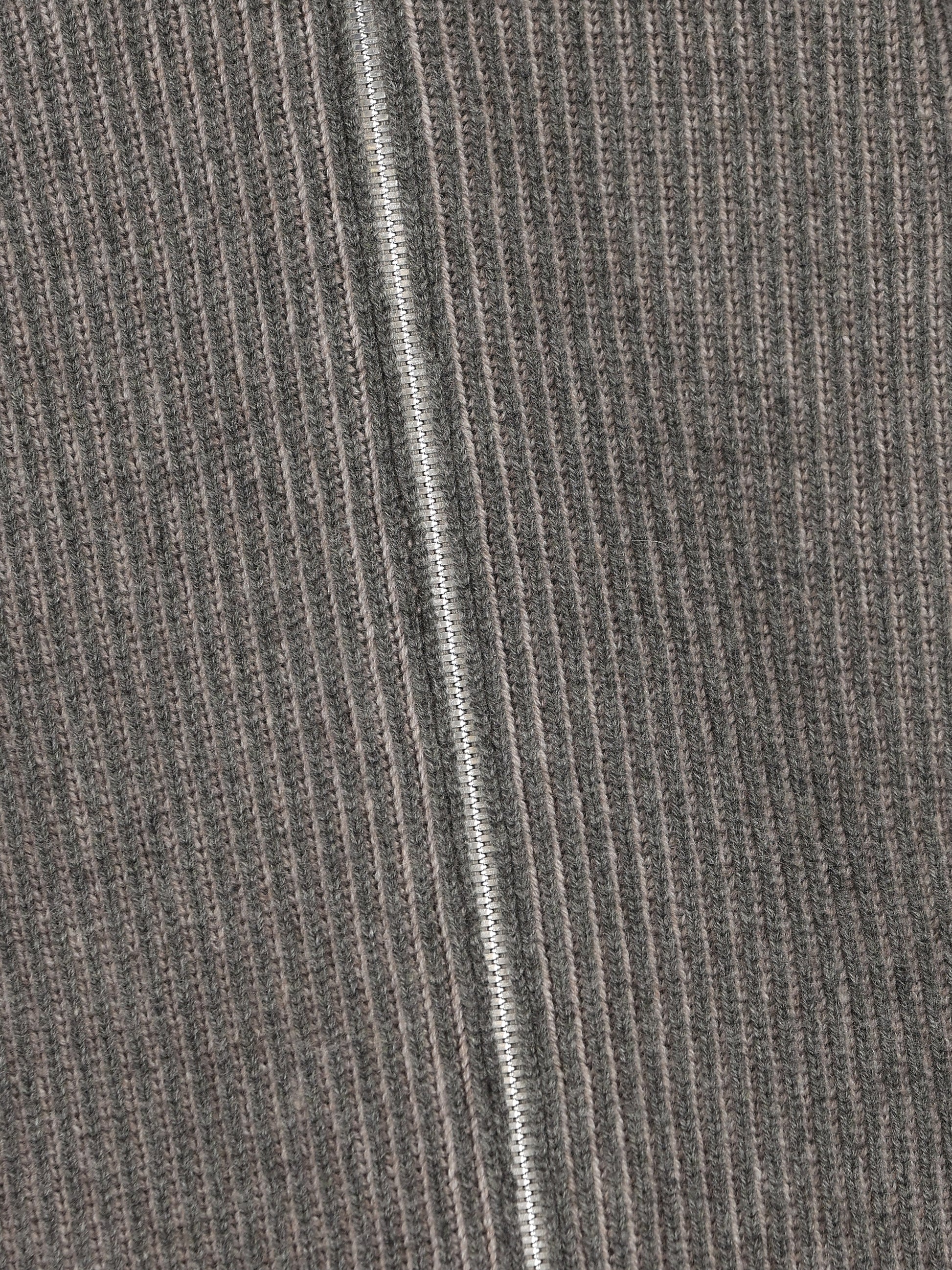 Cardigan realizzato in cashmere. M22700506 CDC15 BRUNELLO CUCINELLI 