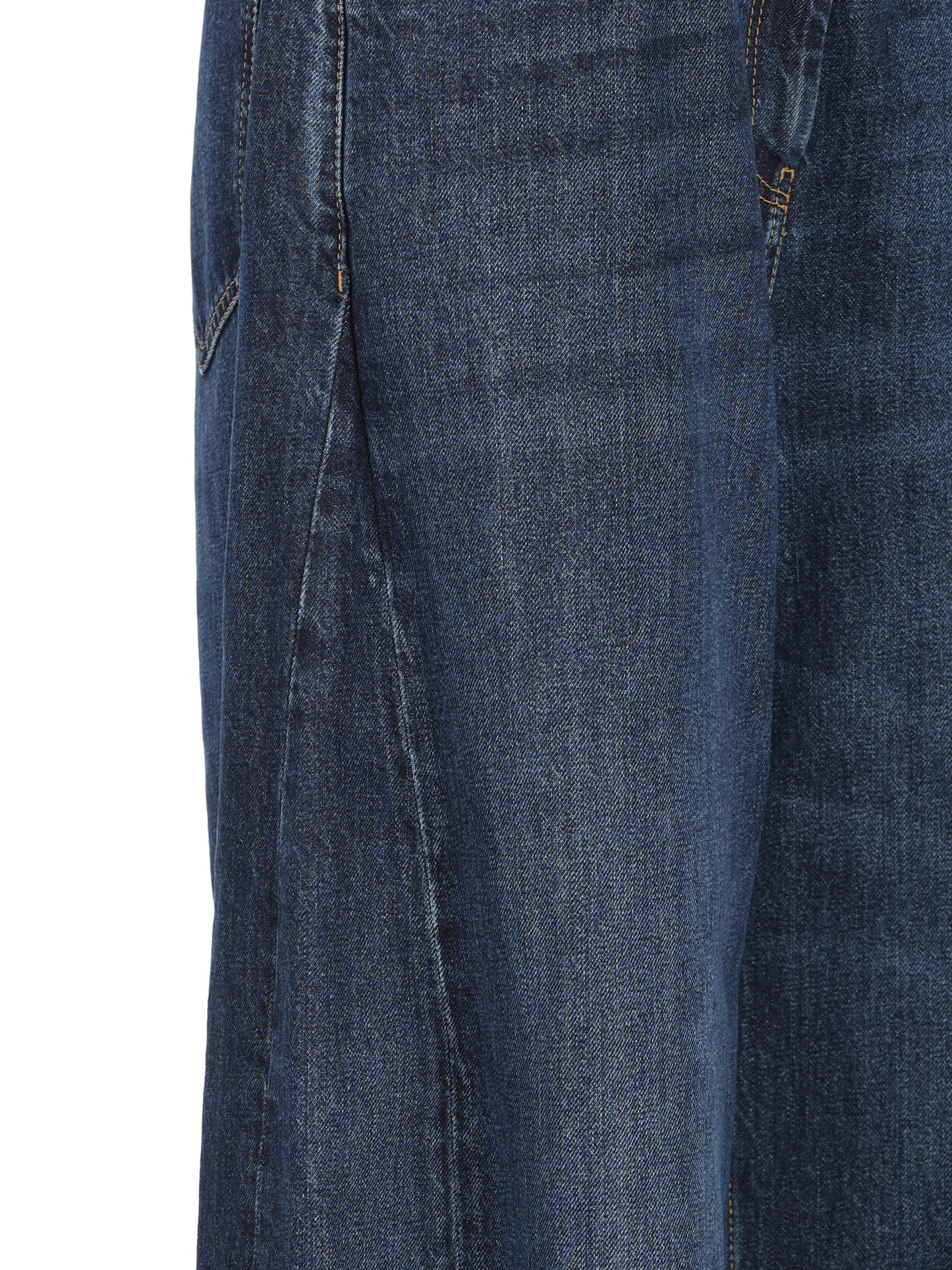 Pantaloni realizzati in cotone. MA095P4059 C9370 BRUNELLO CUCINELLI 