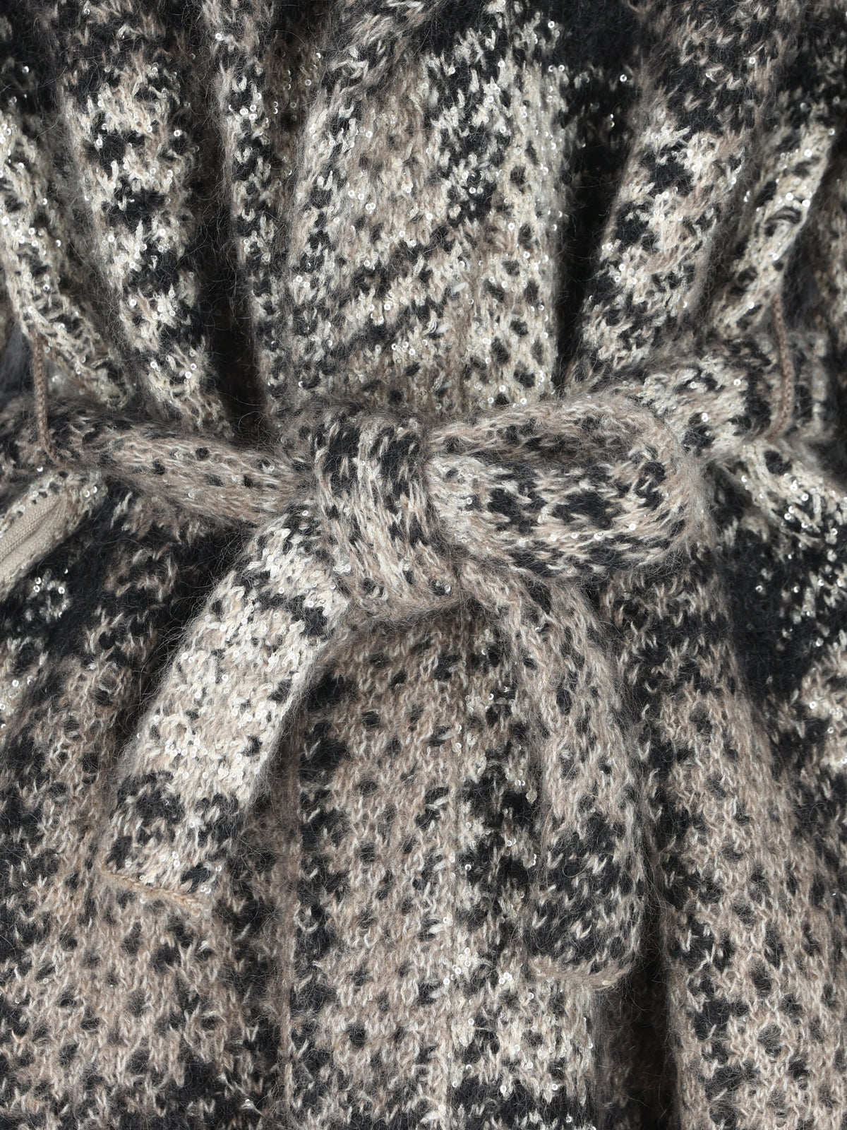 Cardigan realizzato in lana e cashmere. MMT571716 CKW73 BRUNELLO CUCINELLI 