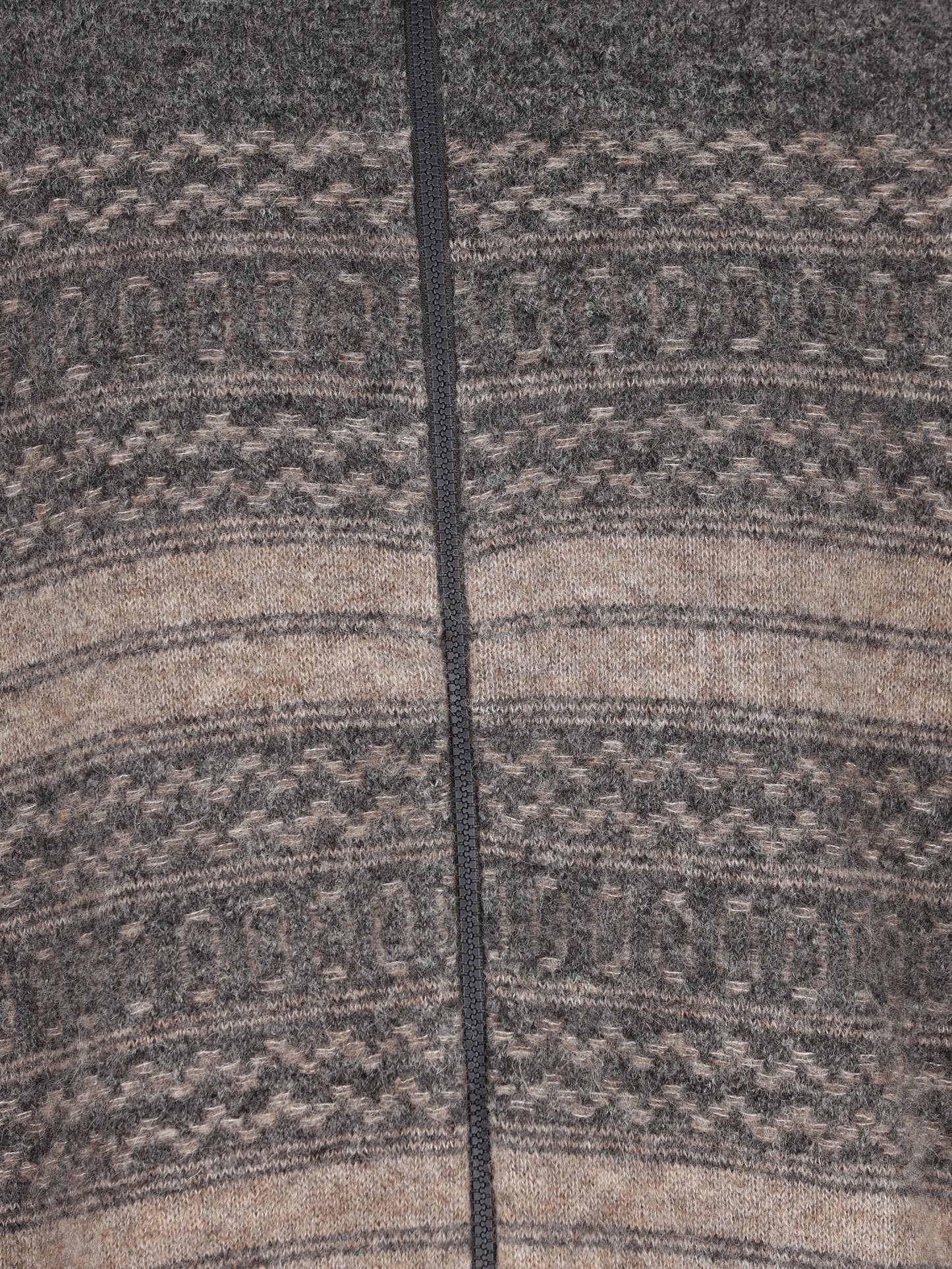 Cardigan realizzato in misto alpaca. MTF710016 CTR58 BRUNELLO CUCINELLI 
