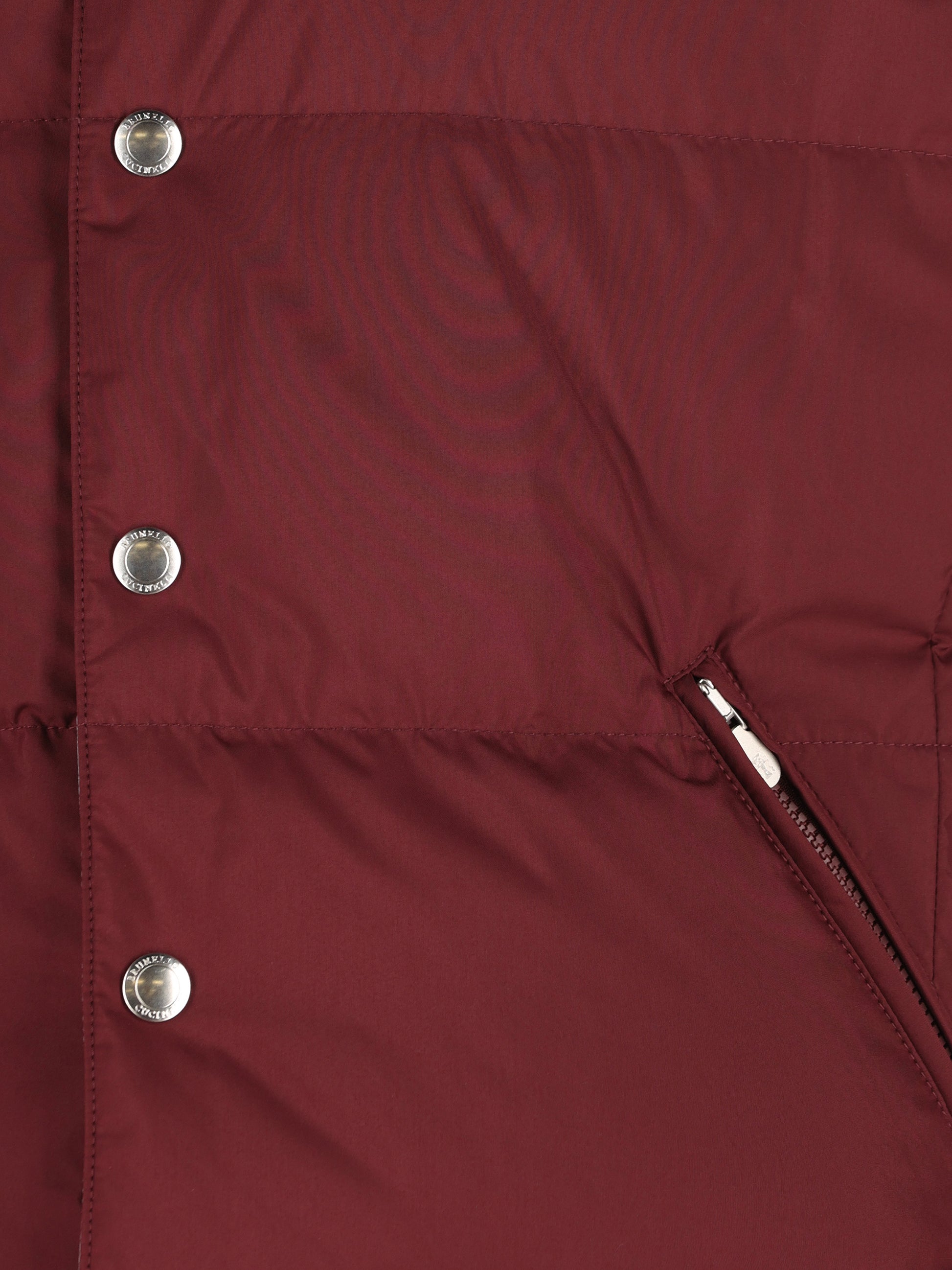 Gilet realizzato in poliestere. MV4081628 CWB13 BRUNELLO CUCINELLI 