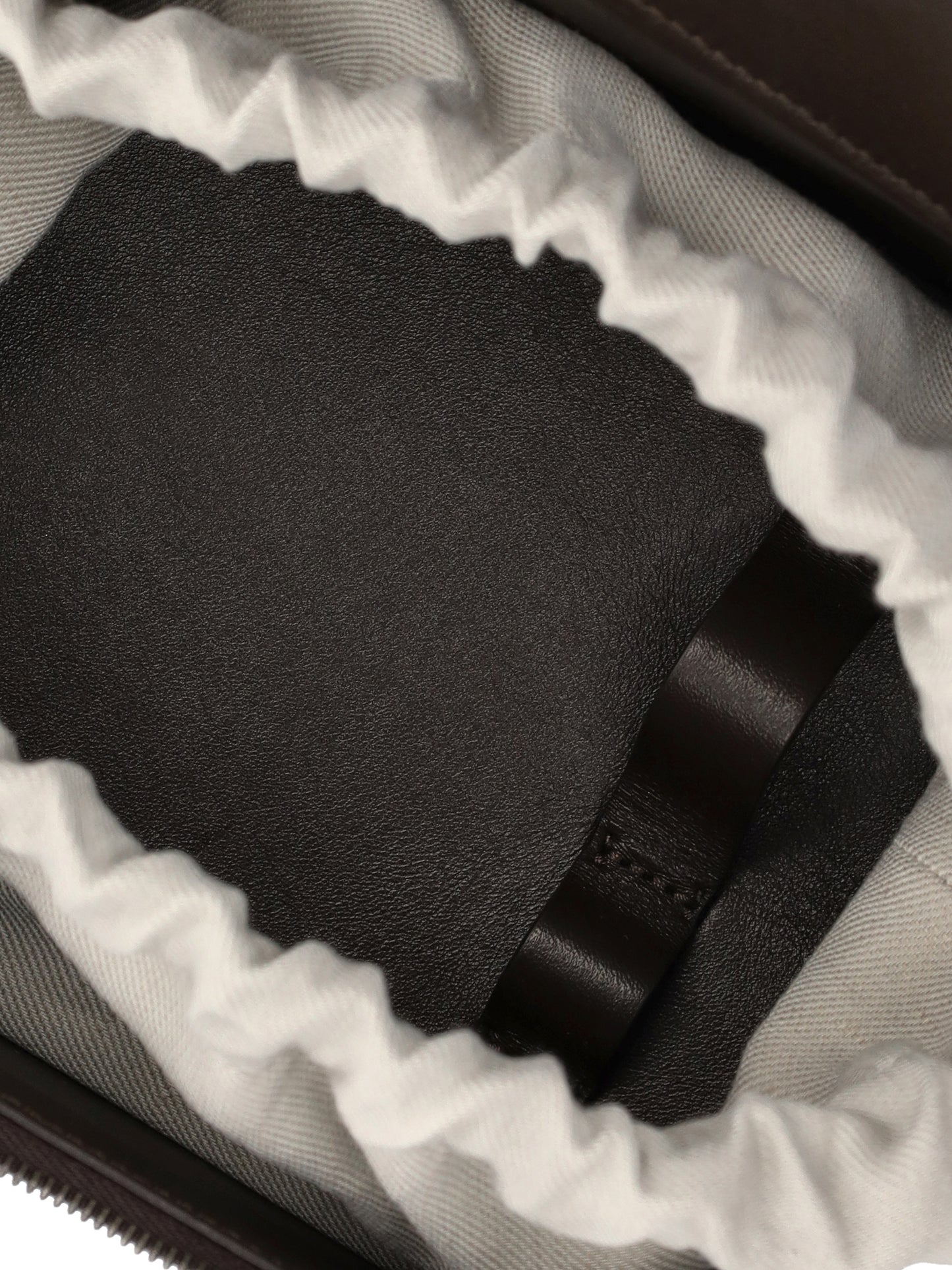Portagioie realizzato in camoscio. MWDLM2728 C9885 BRUNELLO CUCINELLI 
