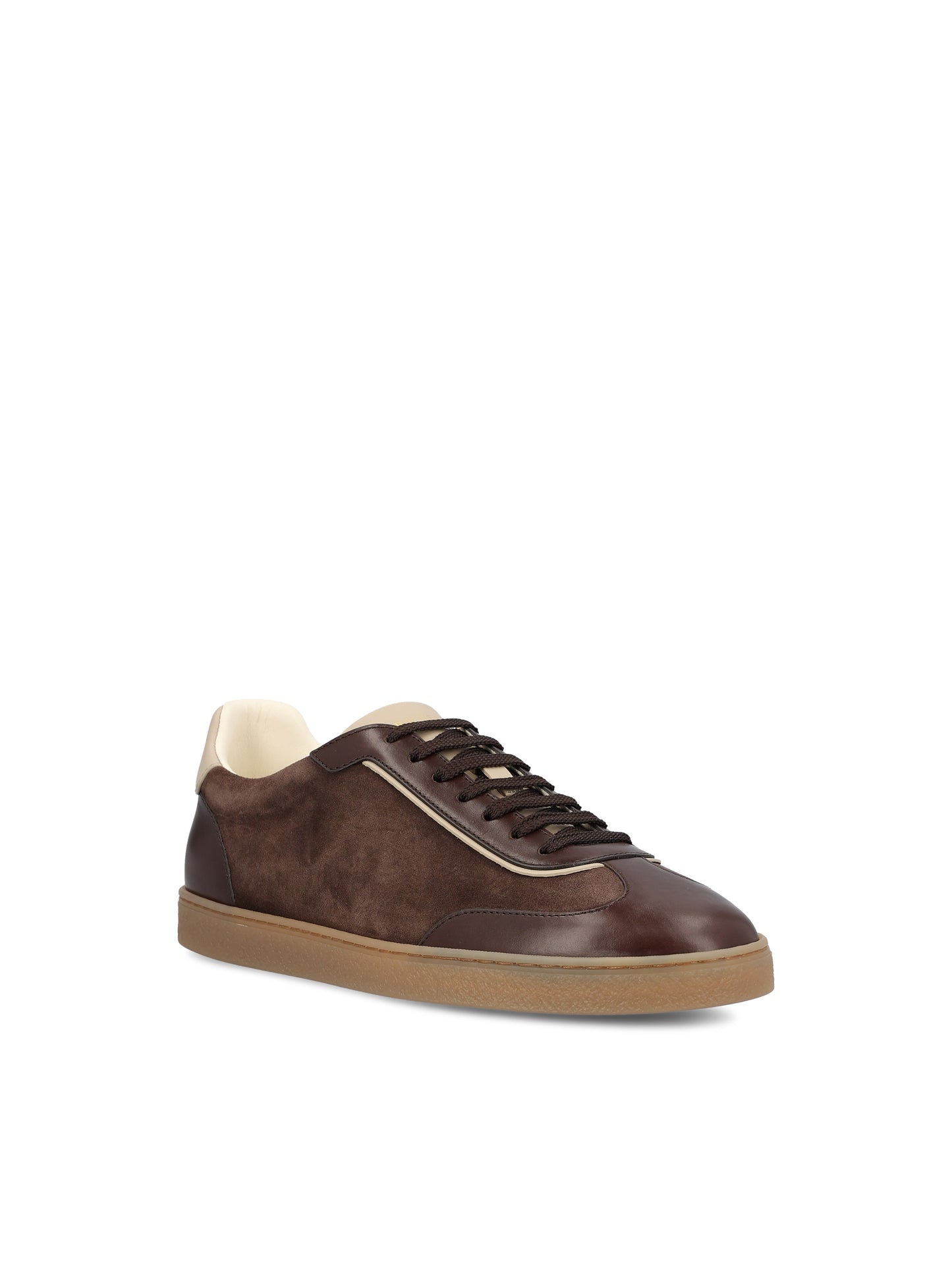 Sneakers realizzate in pelle di vitello. MZULDGJ336 CXY42 BRUNELLO CUCINELLI 