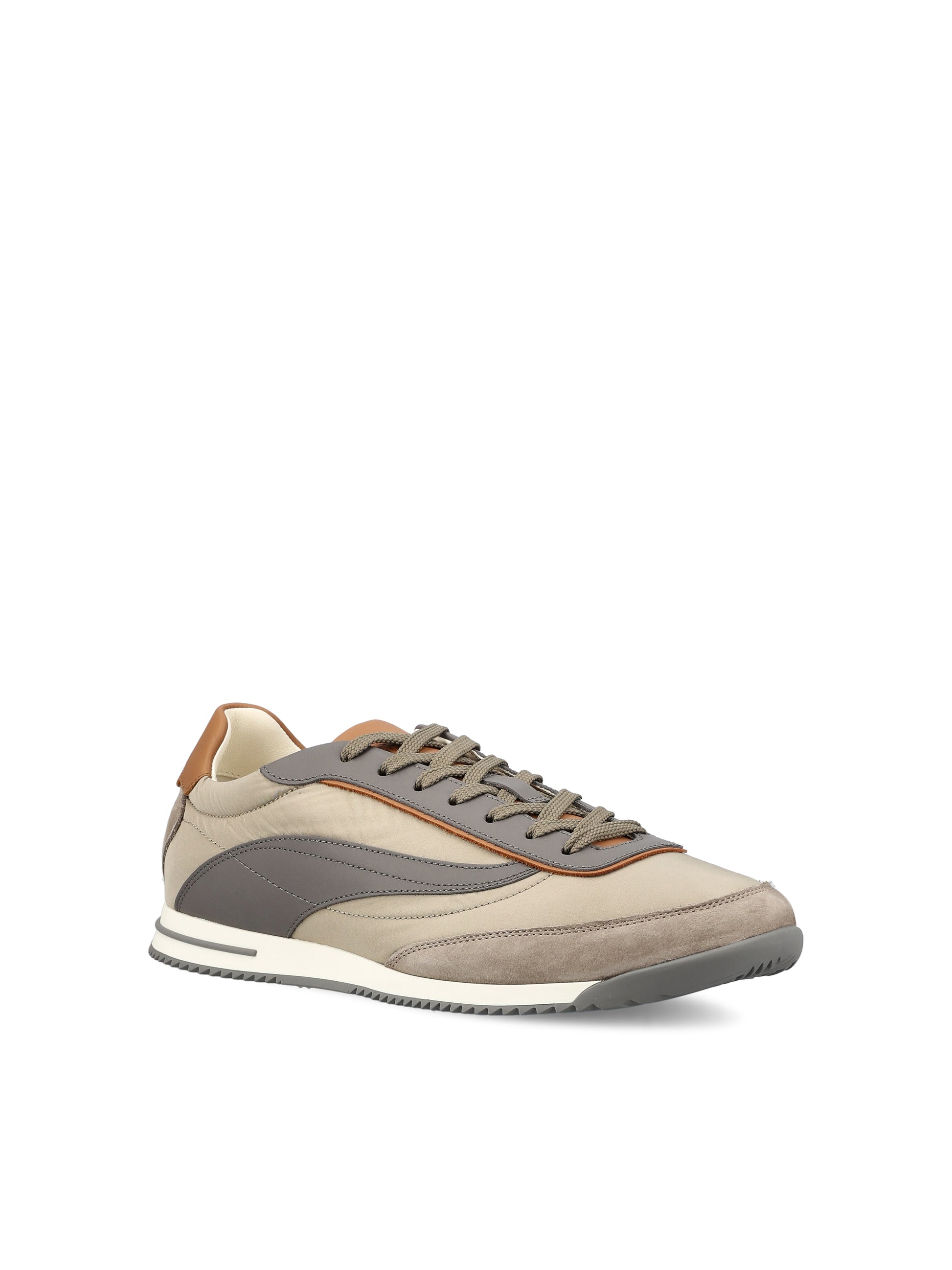 Sneakers realizzate in nylon e pelle. MZUMNGA357 CHC90 BRUNELLO CUCINELLI 