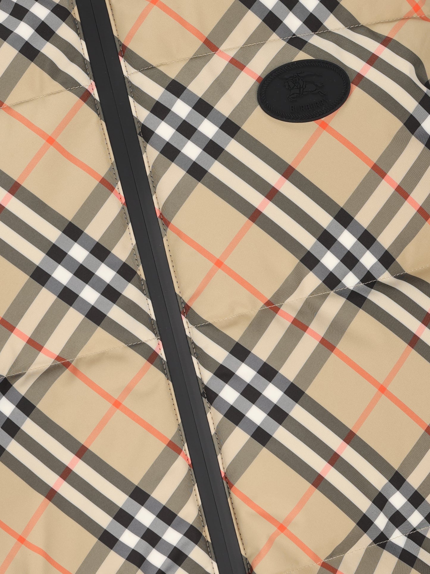 Piumino smanicato in poliestere. 8113139 B9368 BURBERRY 