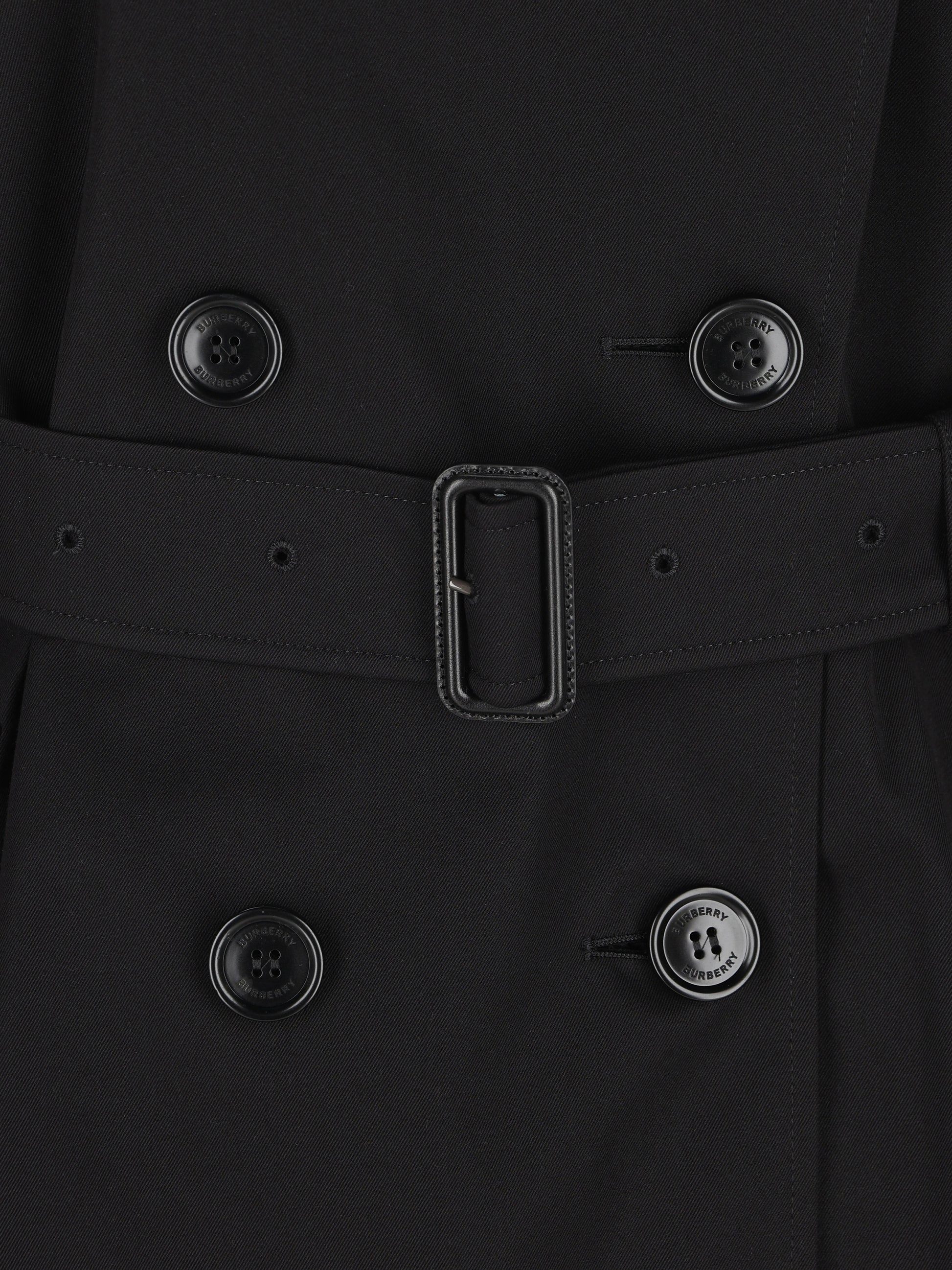 Trench realizzato in cotone. 8117242 A1189 BURBERRY 