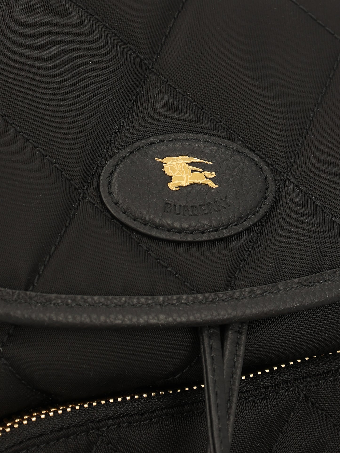 Zaino realizzato in poliammide. 8118748 A1189 BURBERRY 