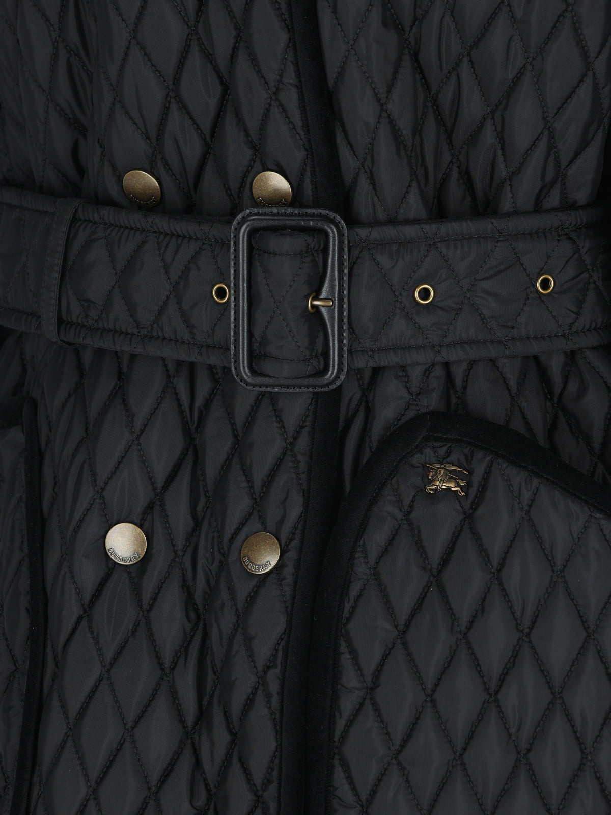 Cappotto realizzato in poliammide. 8129398 A1189 BURBERRY 