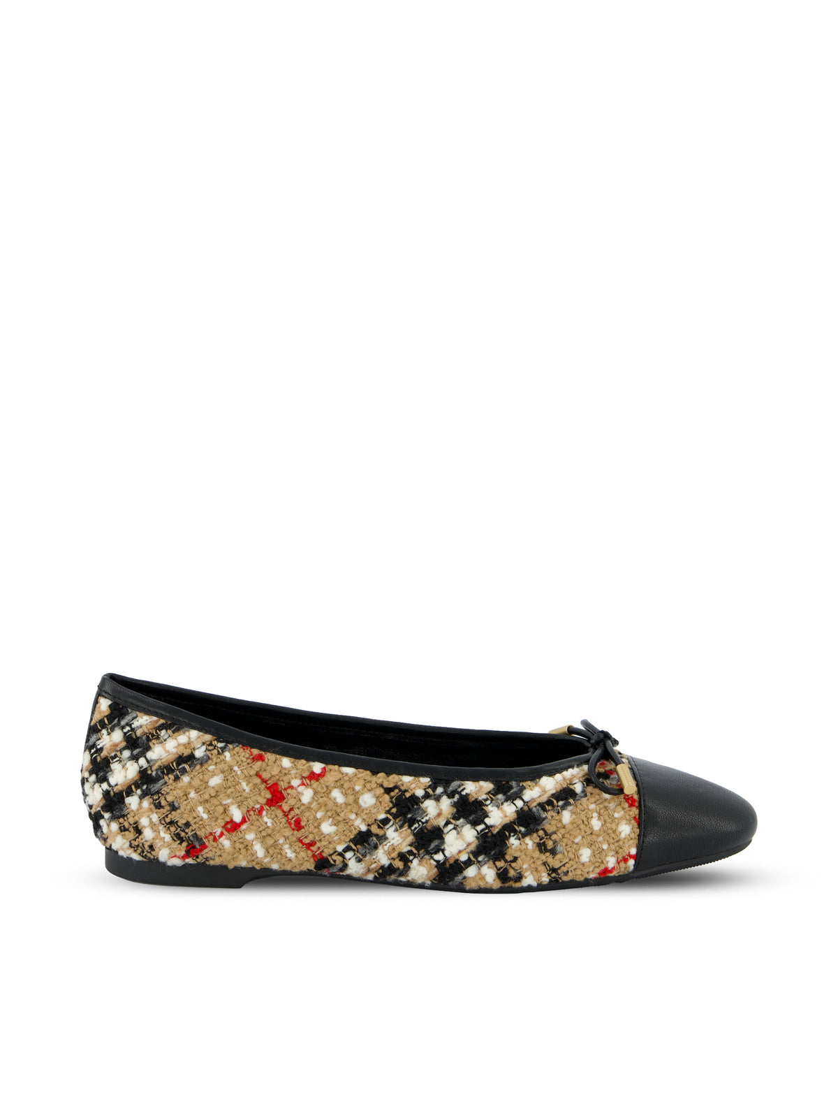 Ballerine realizzate in poliestere. 8132346 B9368 BURBERRY 
