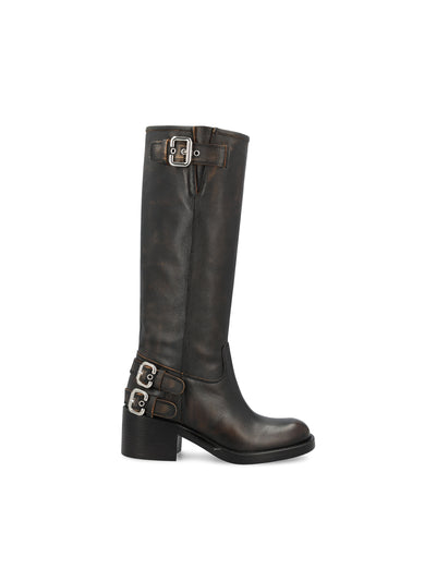 Stivali realizzati in pelle. CHC25A12ESY 001 CHLOE' 