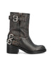 Stivali realizzati in pelle di vitello. CHC25A12FSY 001 CHLOE' 