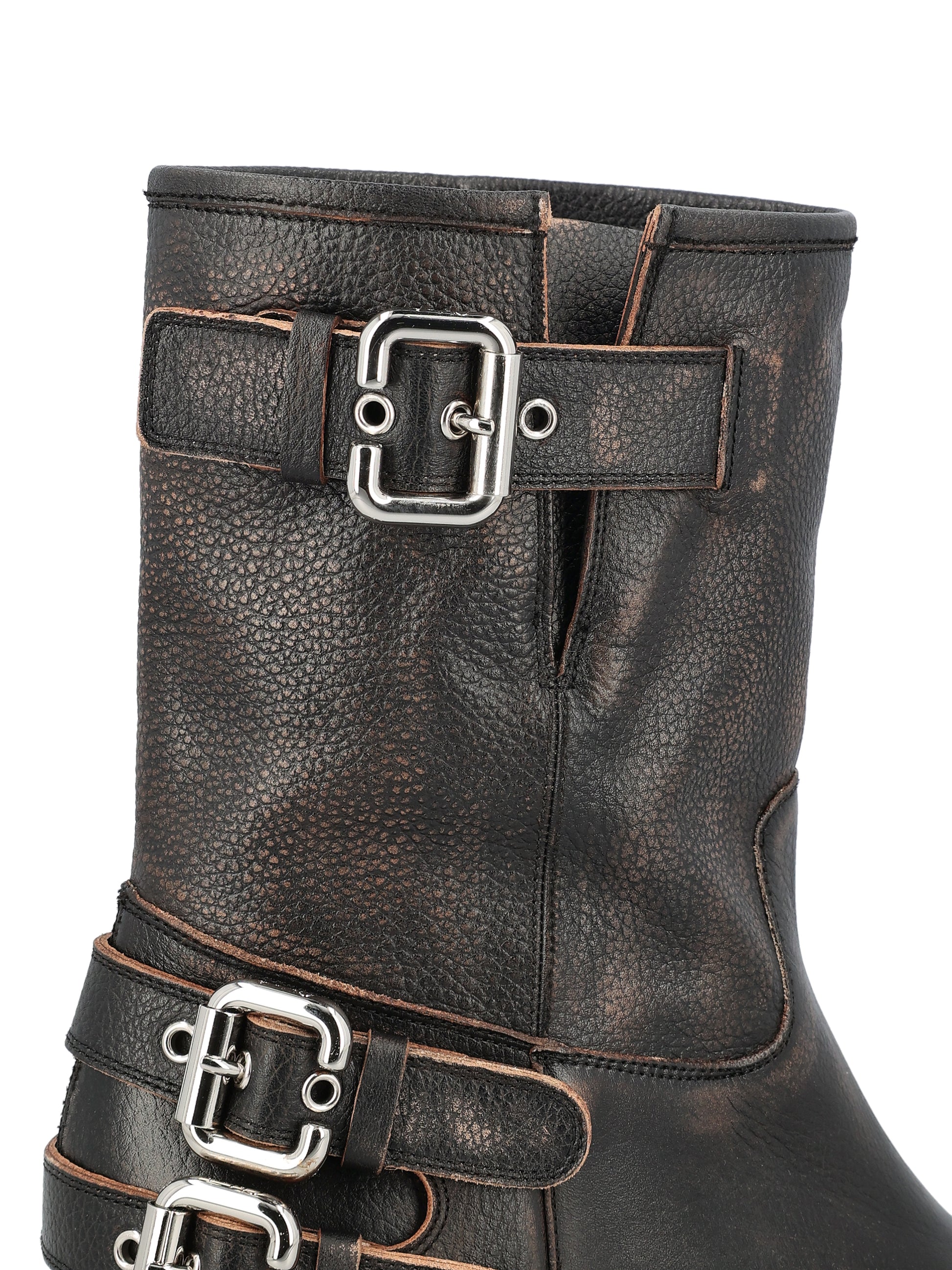 Stivali realizzati in pelle di vitello. CHC25A12FSY 001 CHLOE' 