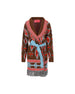 Cardigan realizzato in acrilico. 22600-71 MOKA/RED COLOUR MARKET 