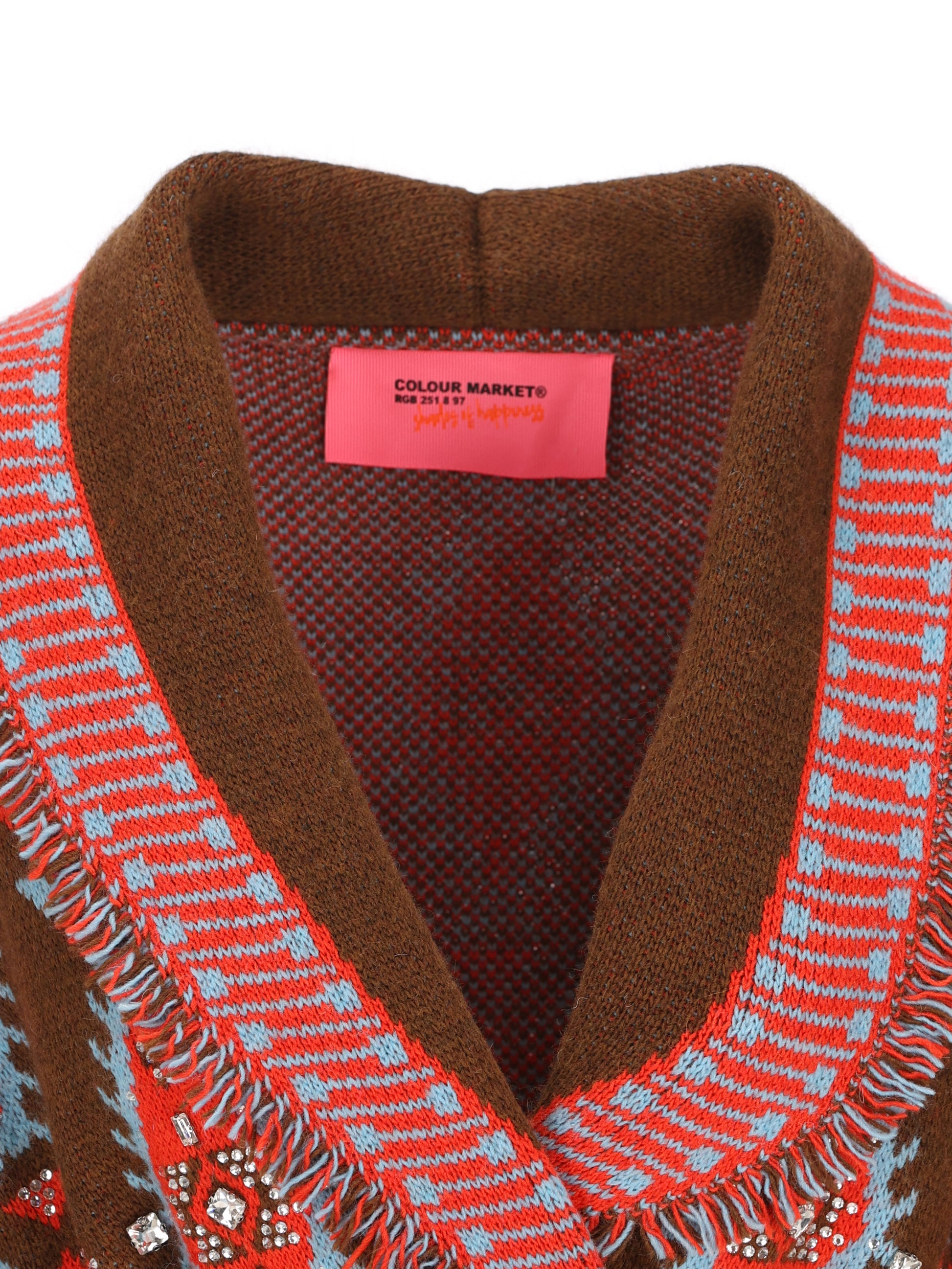 Cardigan realizzato in acrilico. 22600-71 MOKA/RED COLOUR MARKET 