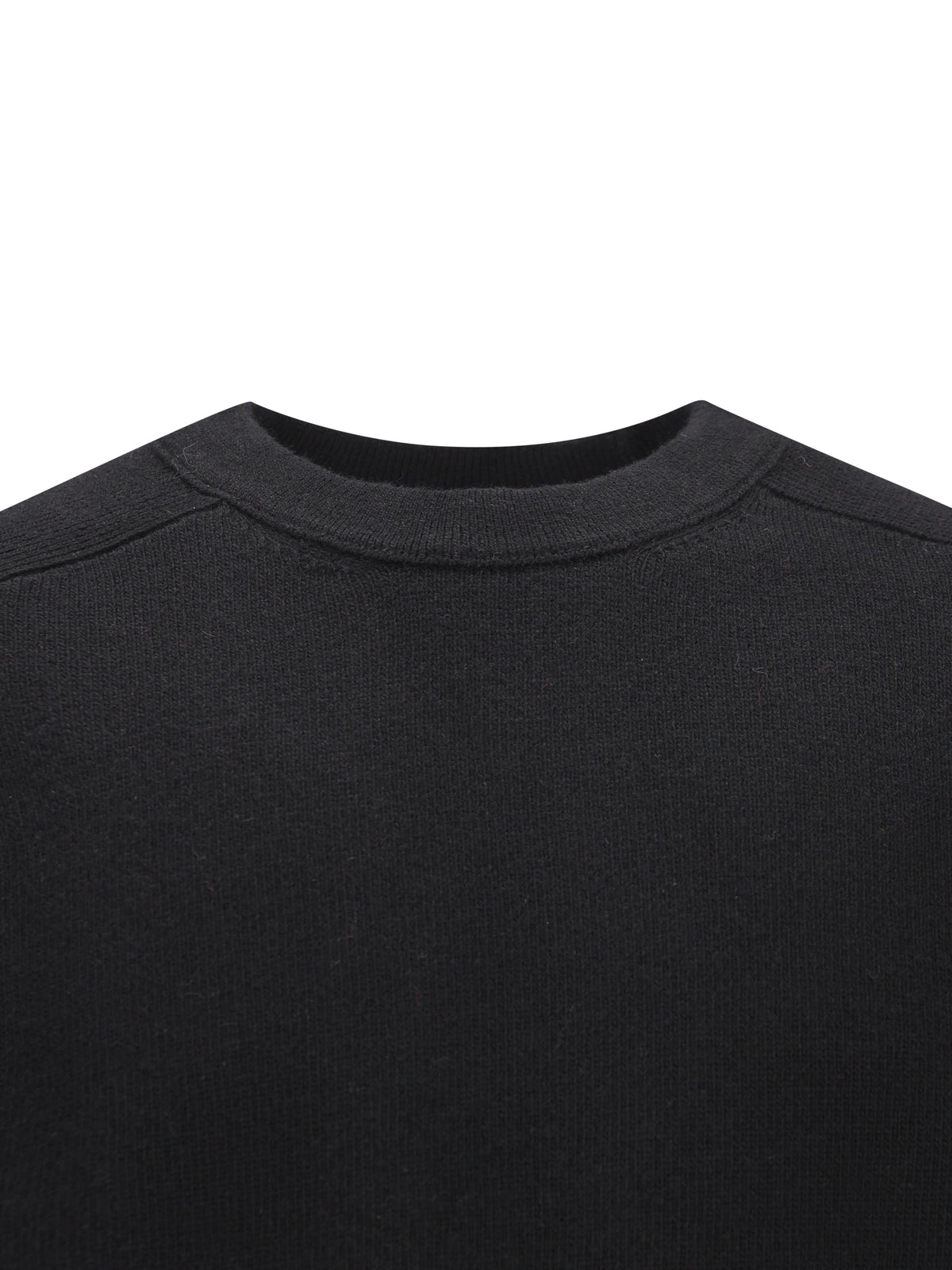 Maglia realizzata in lana. 21CMKN085A 110149A999 C.P COMPANY 