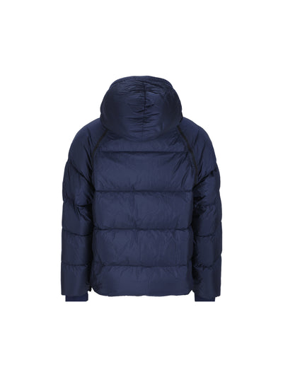 Piumino realizzato in nylon. 21CMOW210A 110655G880 C.P COMPANY 