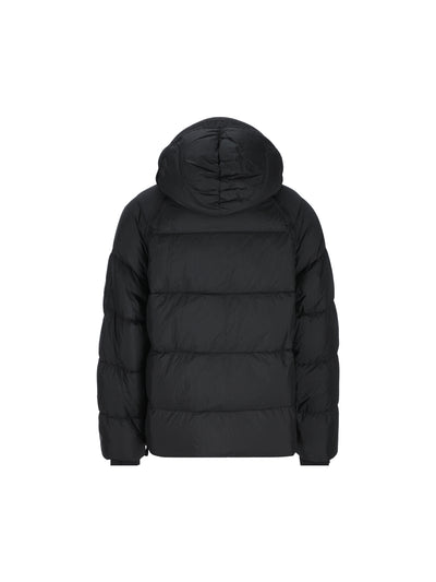 Piumino realizzato in nylon. 21CMOW210A 110655G999 C.P COMPANY 