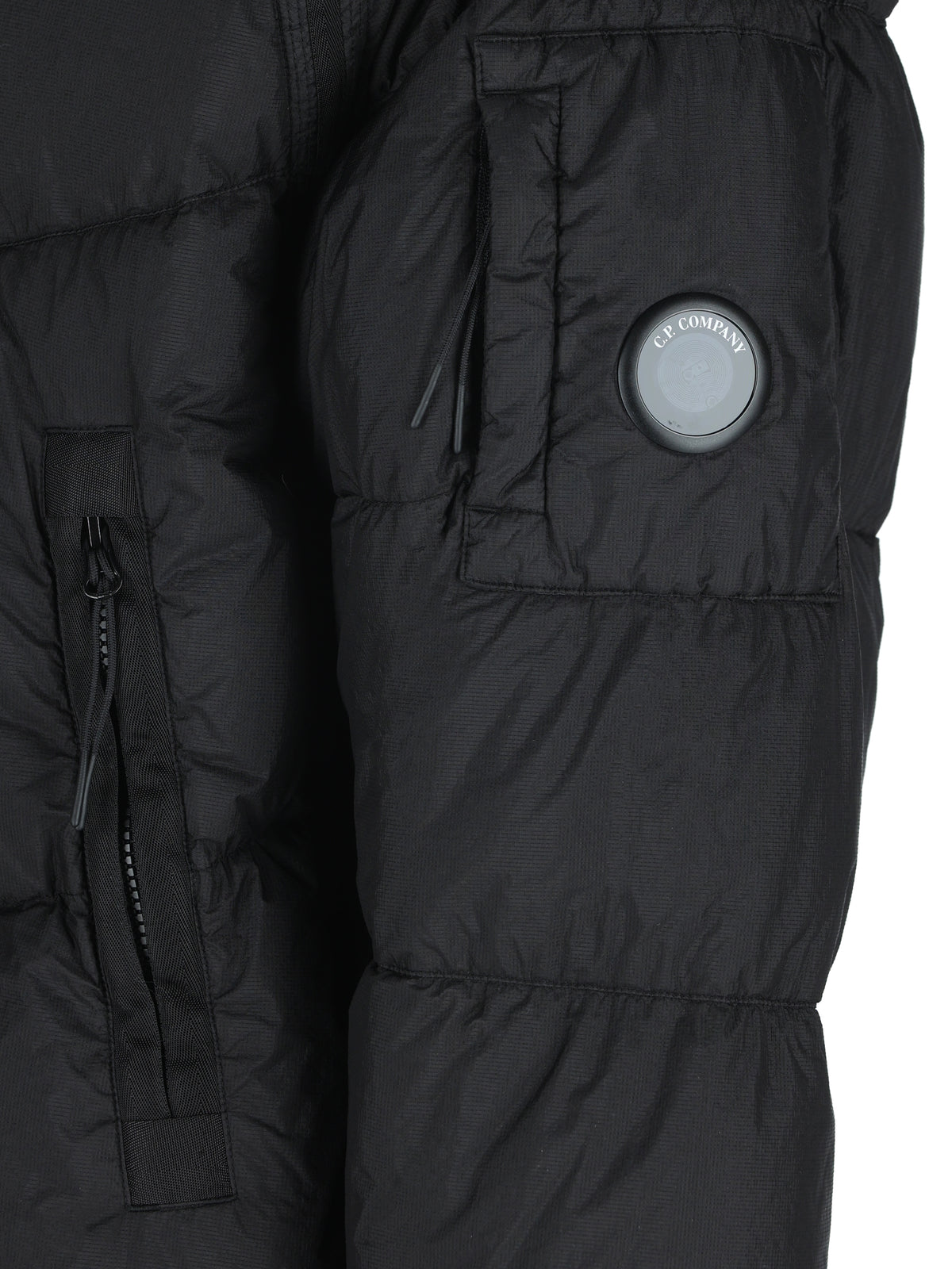 Piumino realizzato in nylon. 21CMOW210A 110655G999 C.P COMPANY 