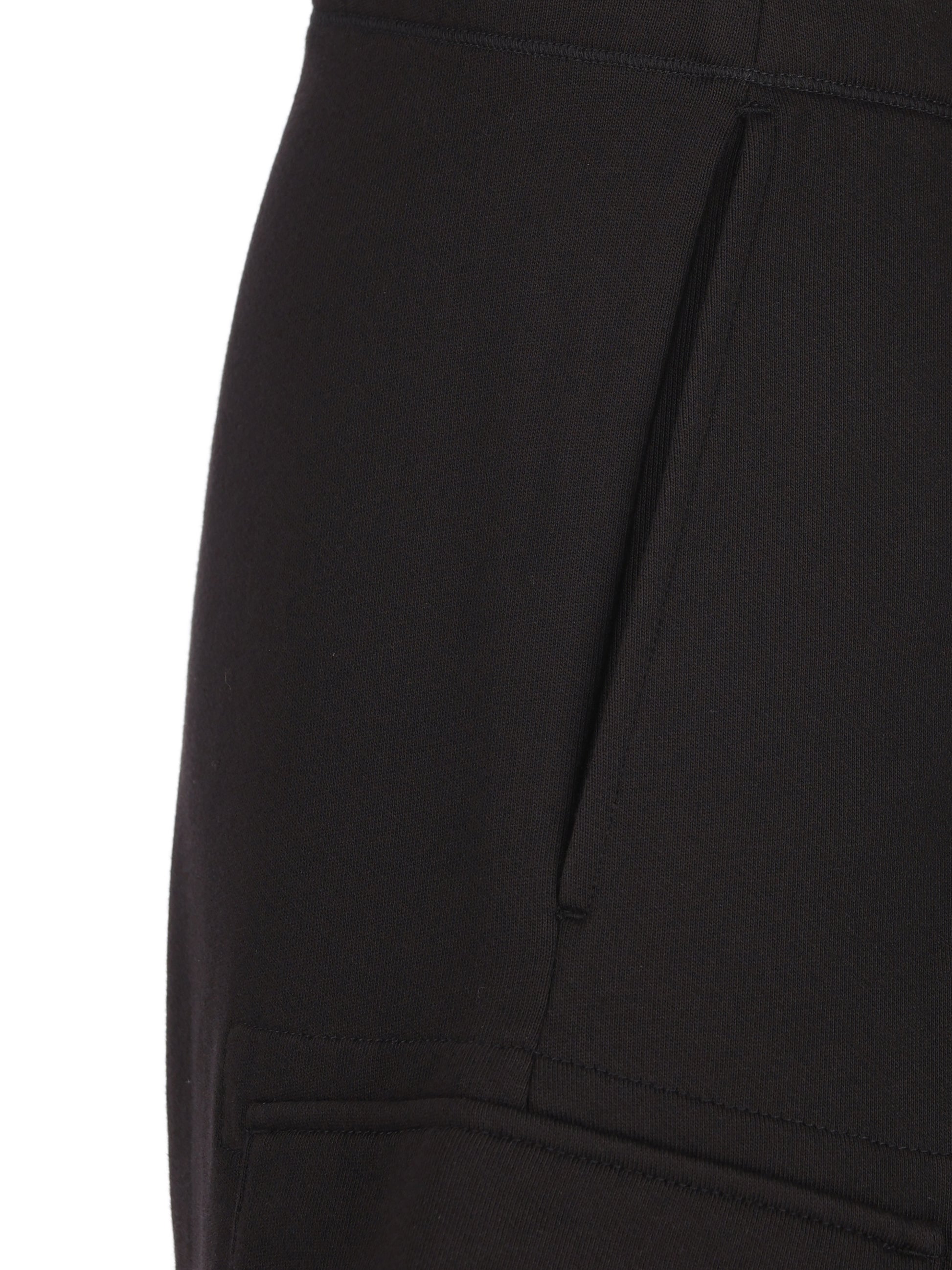 Pantaloni realizzati in cotone. 21CMSP030A 005086W999 C.P COMPANY 