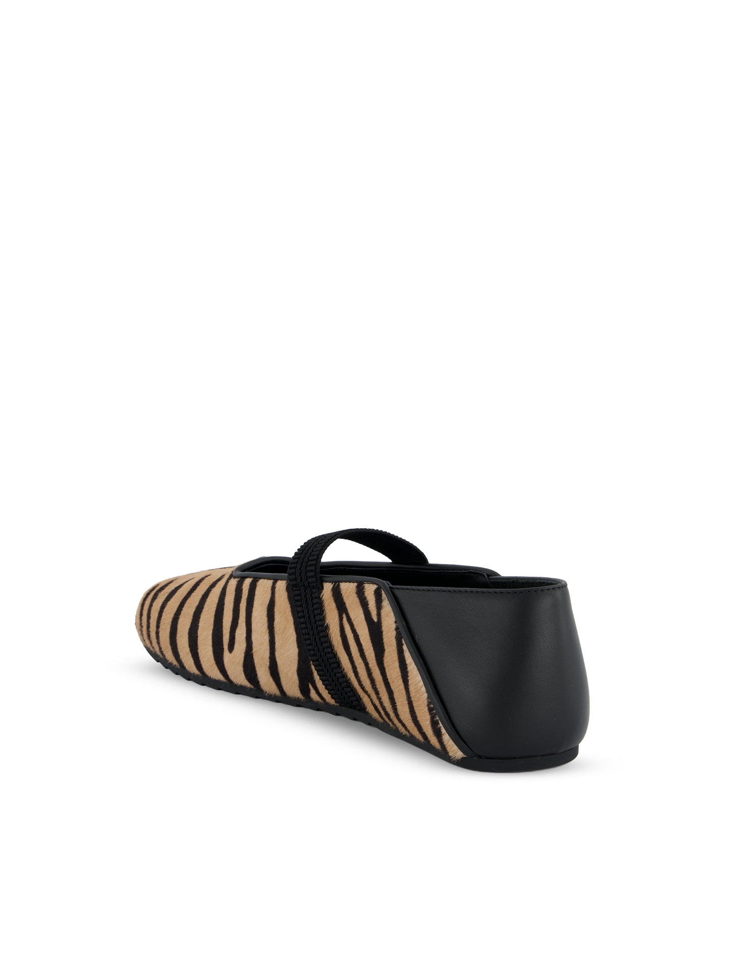 Ballerina realizzata in cavallino. 8F9078 B1RDF1D1U FENDI 