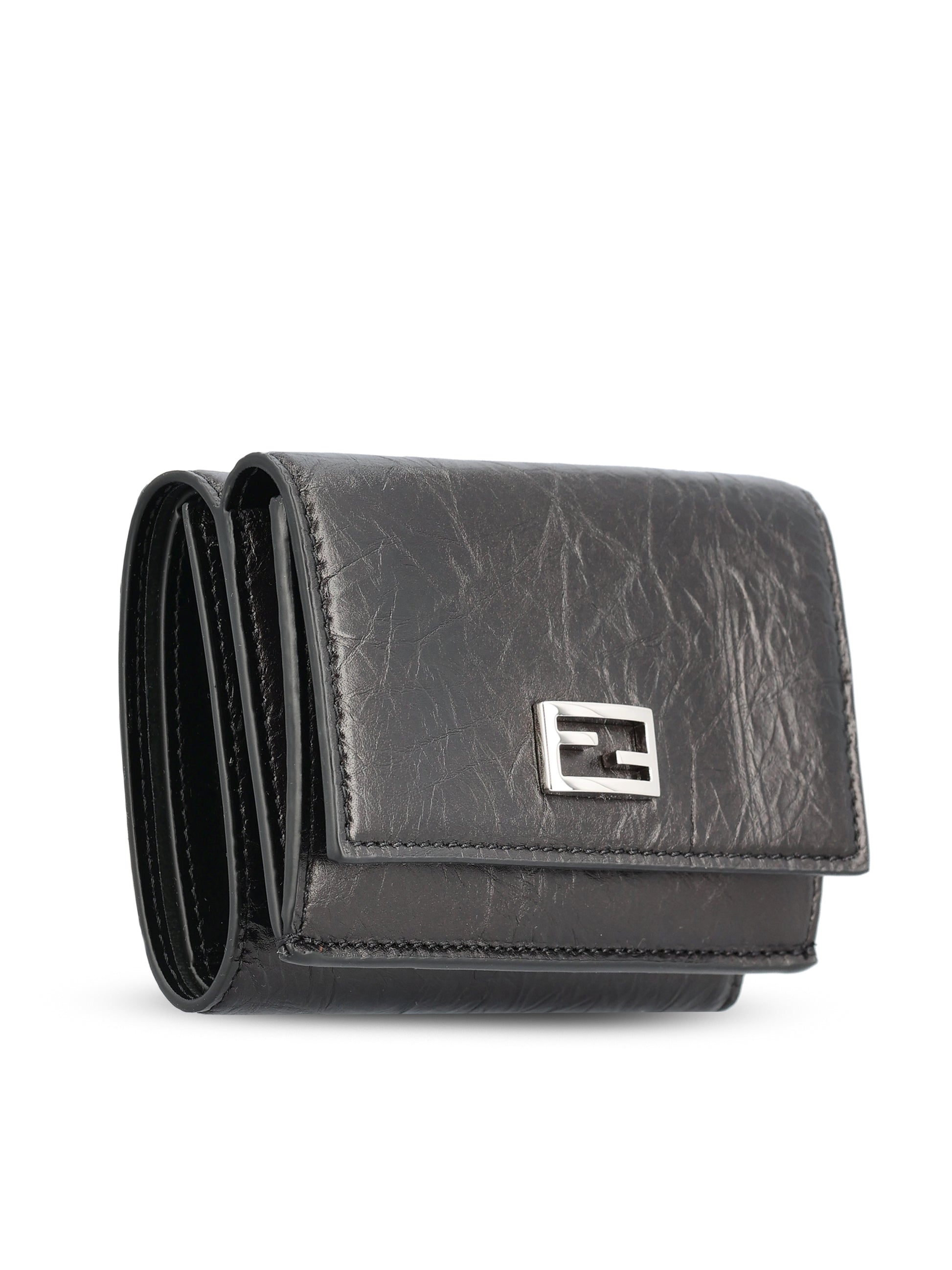 Portafoglio realizzato in pelle. 8M0595 B14MF0QA1 FENDI 