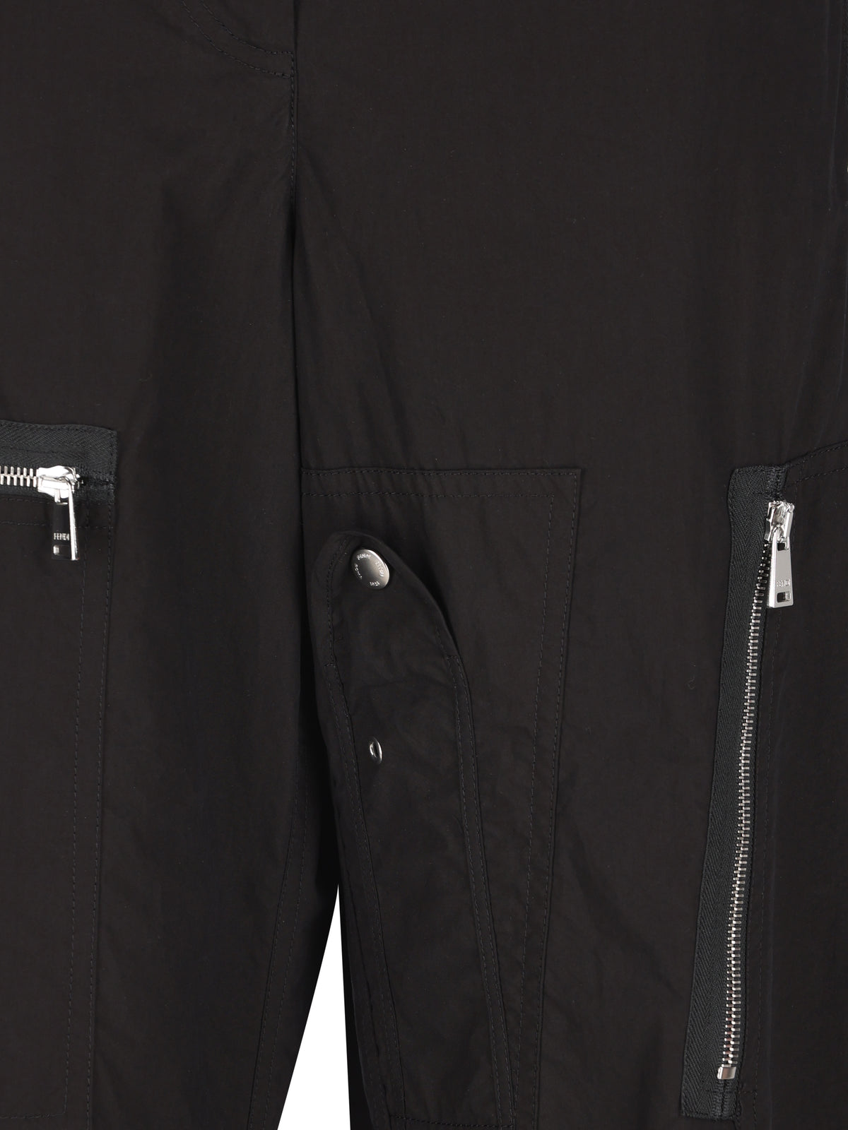 Pantaloni in cotone. FR6760 B1U4F0QA1 FENDI 