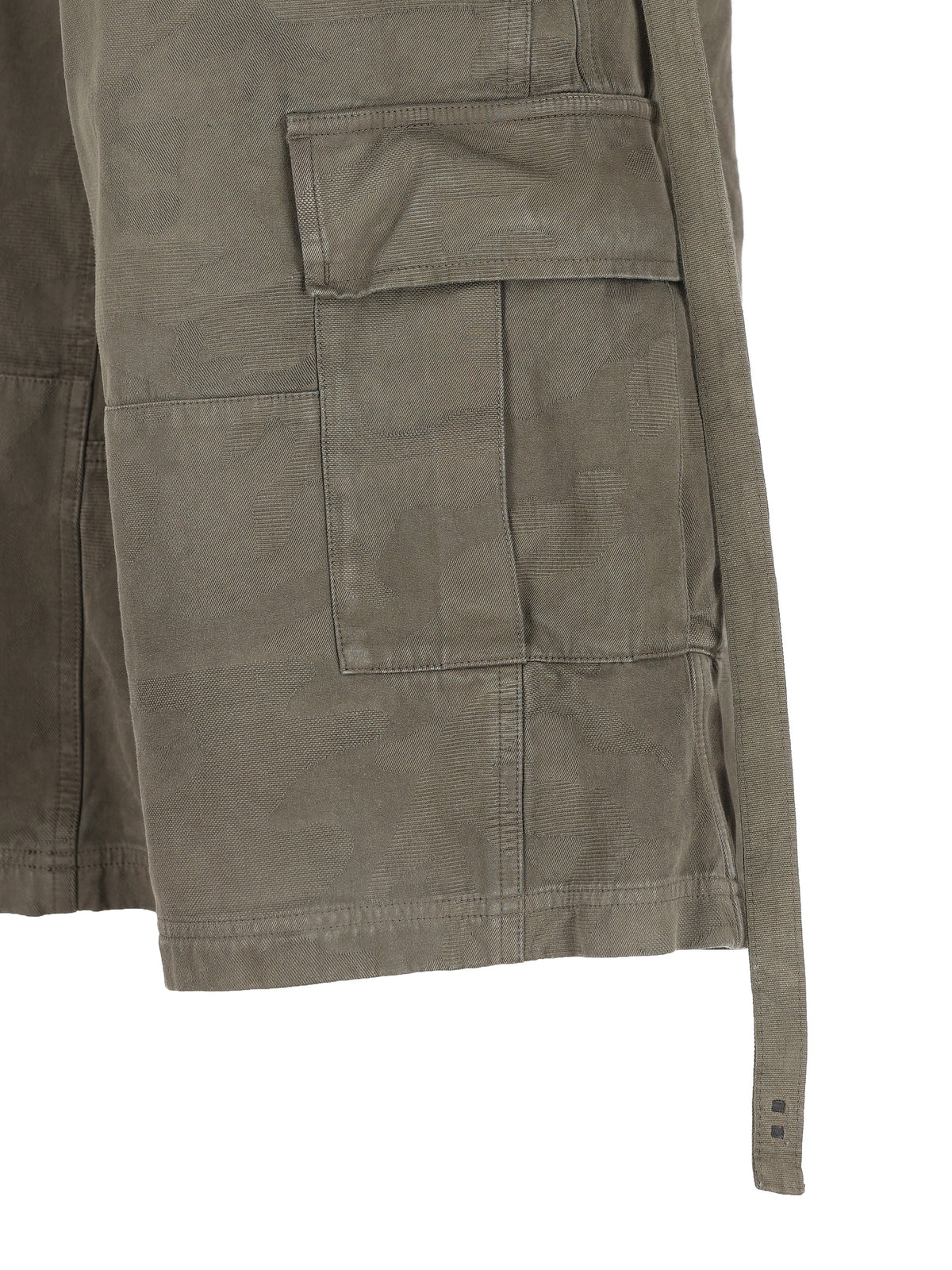 Pantaloni realizzati in cotone. FR6761 AME5F0QQ4 FENDI 