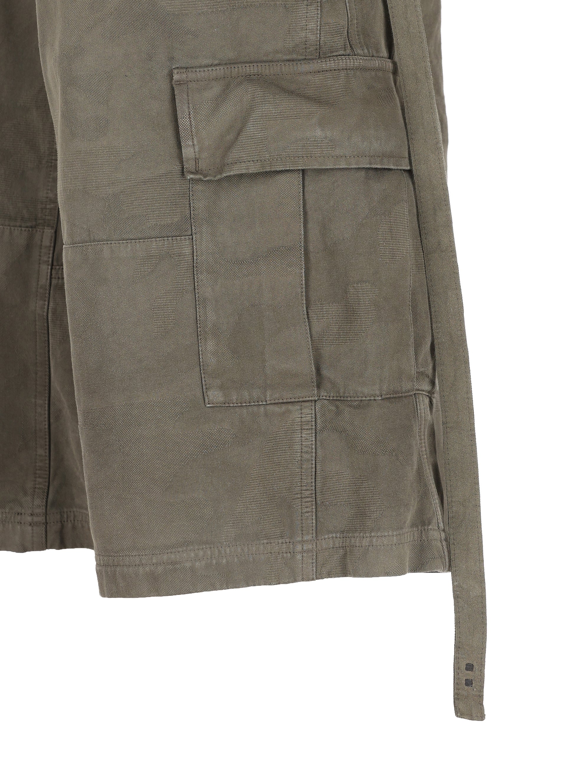 Pantaloni realizzati in cotone. FR6761 AME5F0QQ4 FENDI 