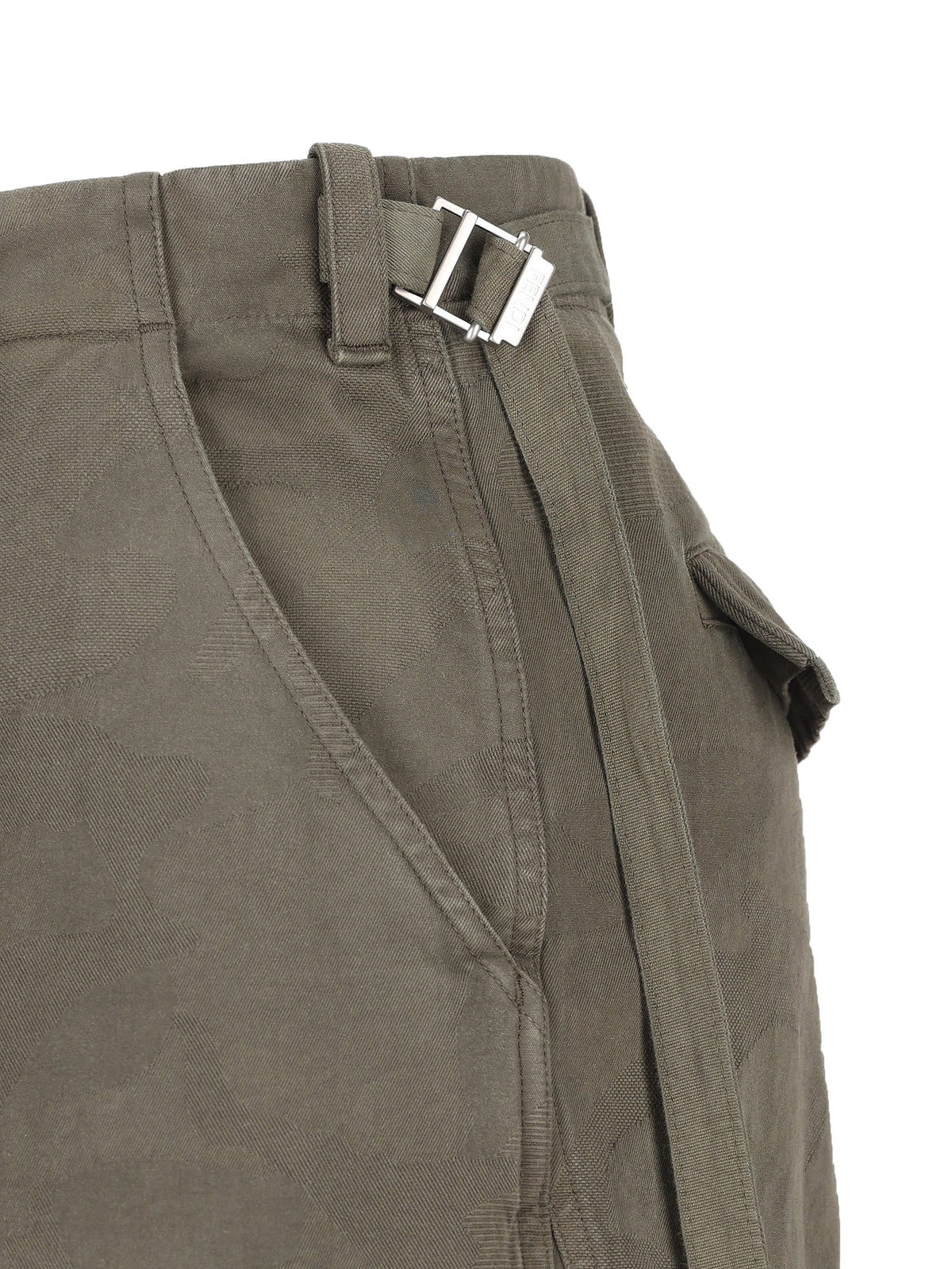 Pantaloni realizzati in cotone. FR6761 AME5F0QQ4 FENDI 