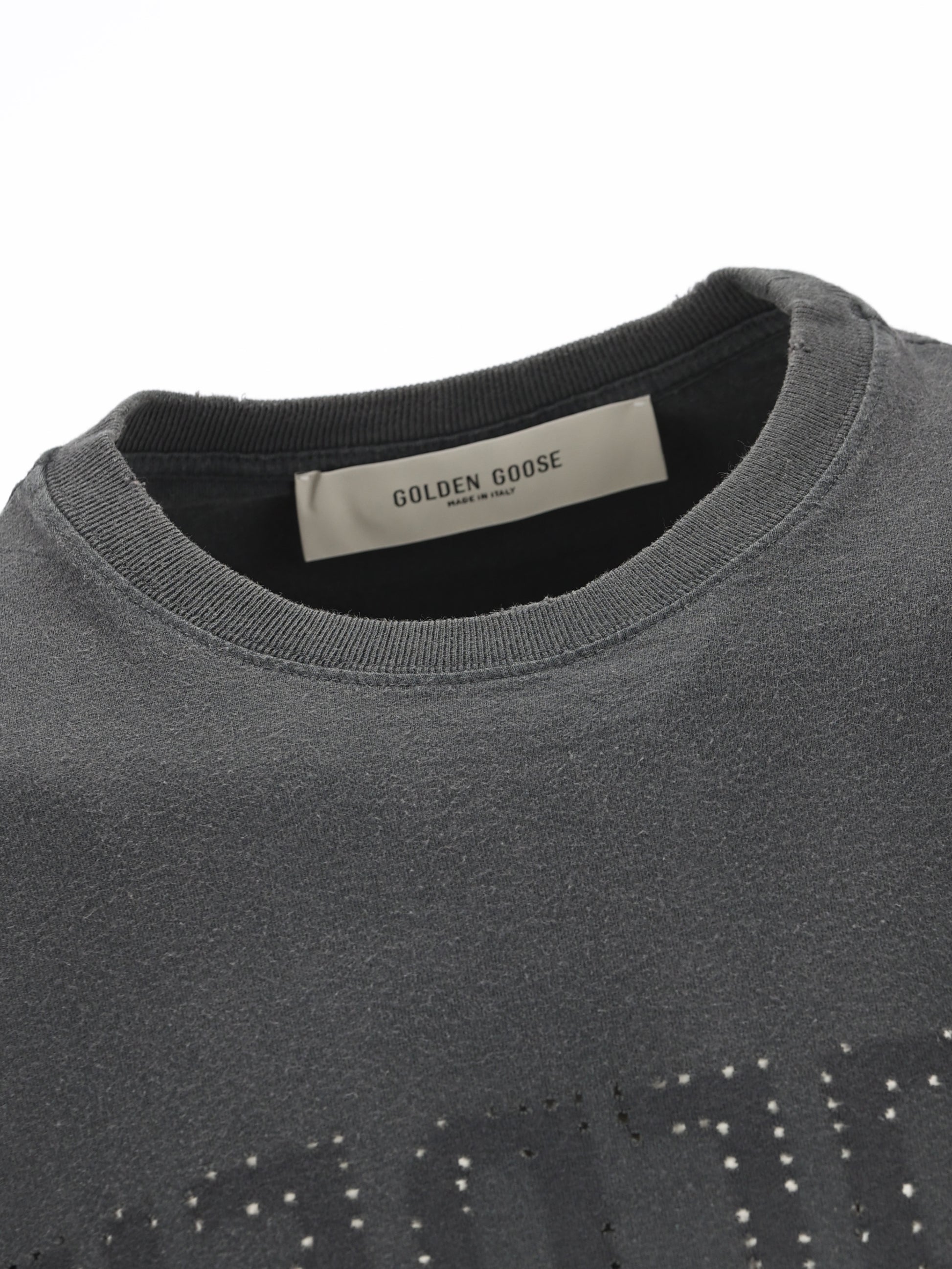 T-Shirt realizzata in cotone. GMP01220 P00067160318 GOLDEN GOOSE 