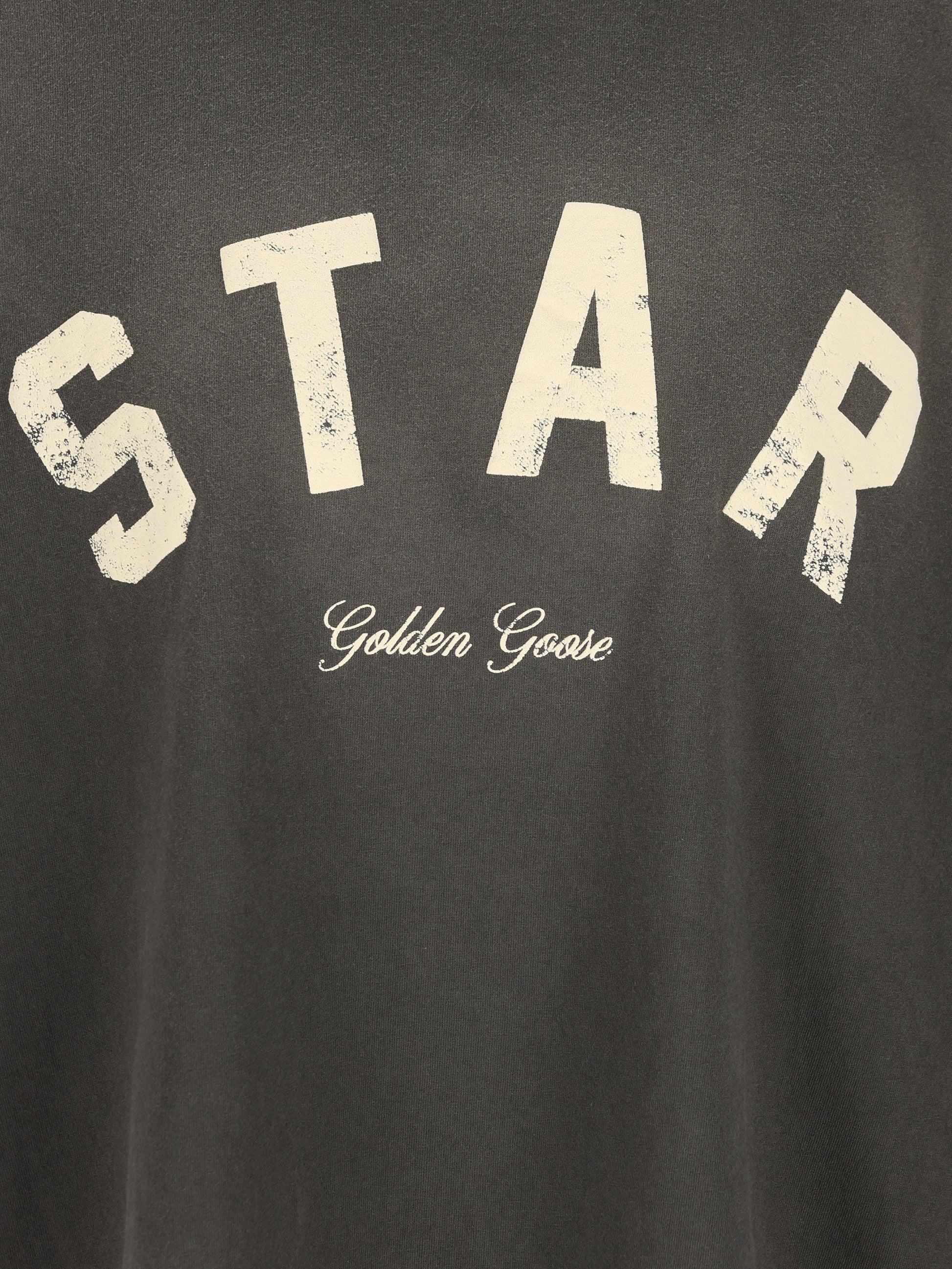 T-Shirt realizzata in cotone. GUP01873 P00241960666 GOLDEN GOOSE 