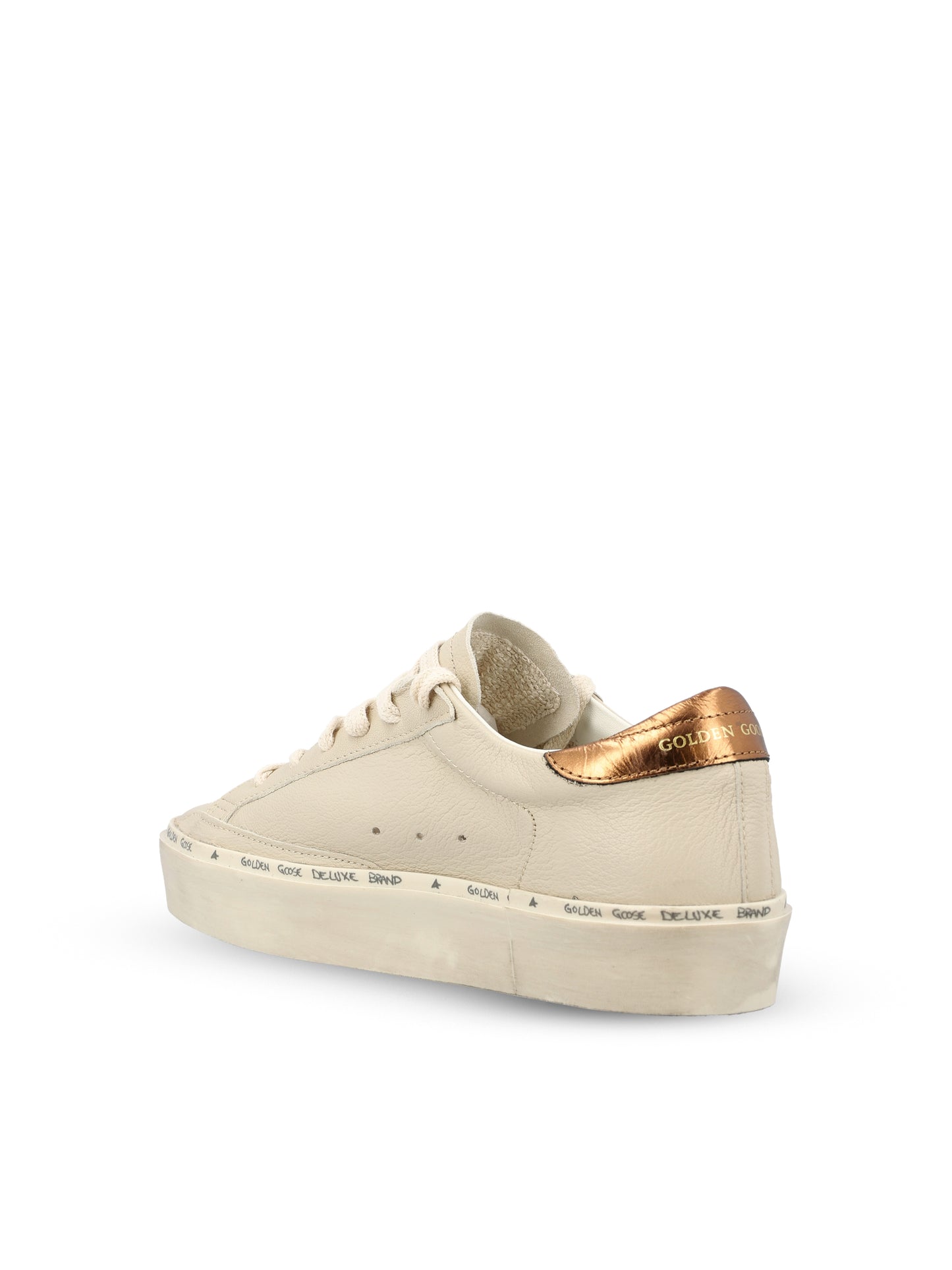 Sneakers realizzate in pelle. GWF00118 F00875815992 GOLDEN GOOSE 