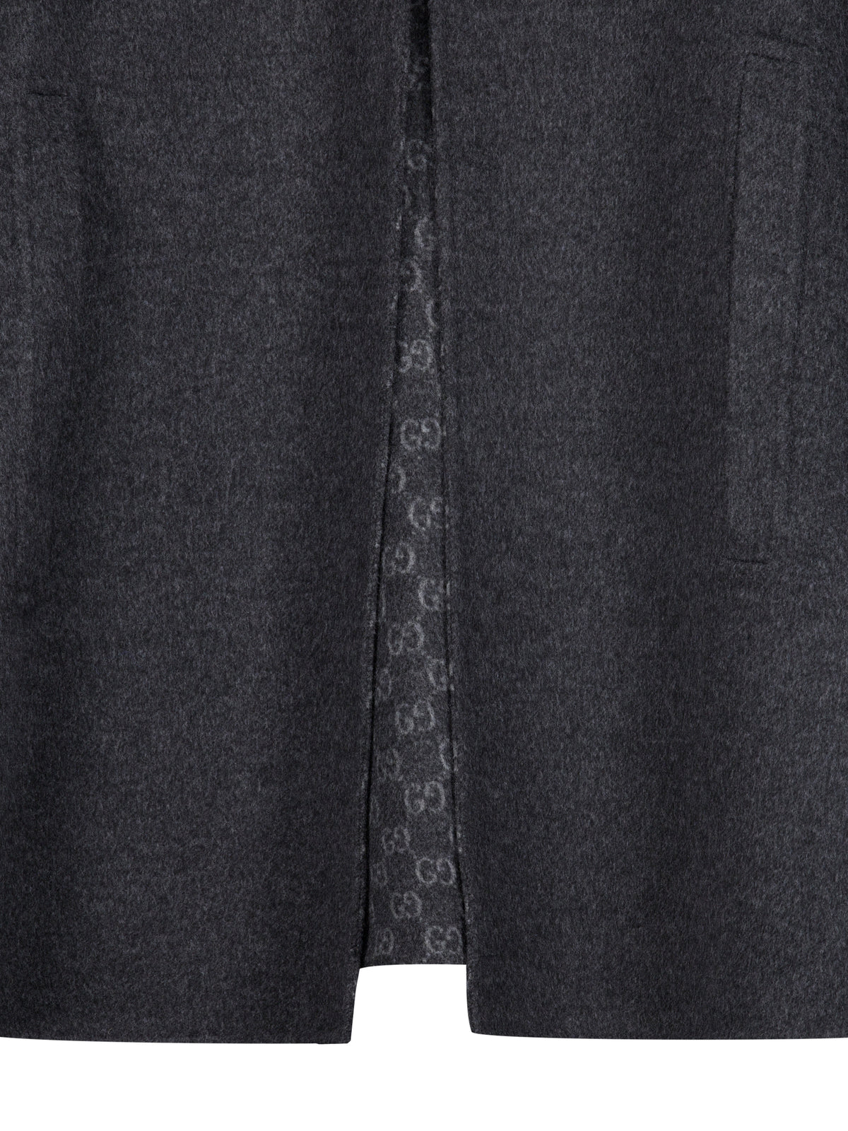 Mantella realizzata in lana e seta. 852796 ZAQW01179 GUCCI 