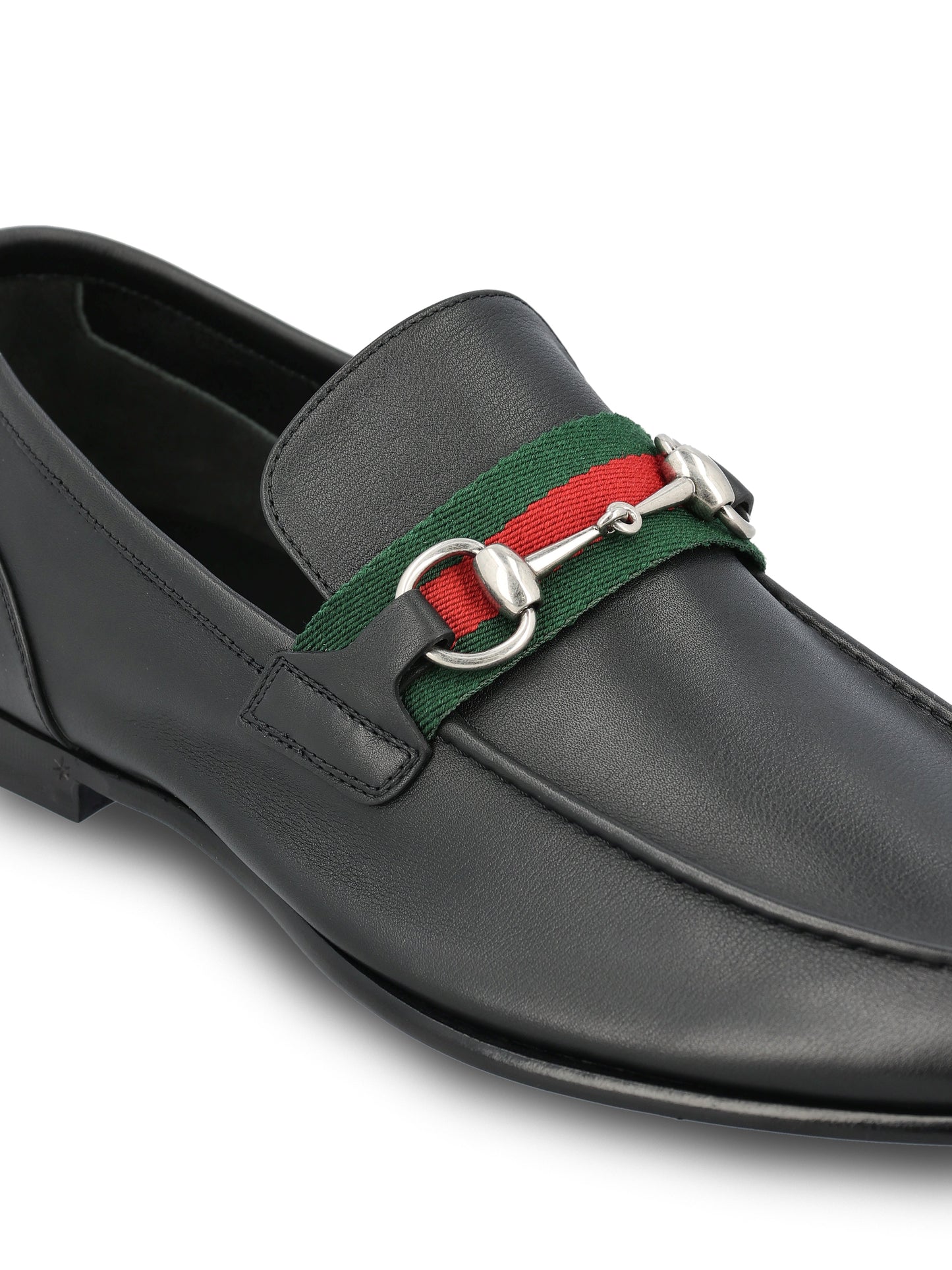 Mocassini realizzati in pelle. 874936 AAGSM1060 GUCCI 