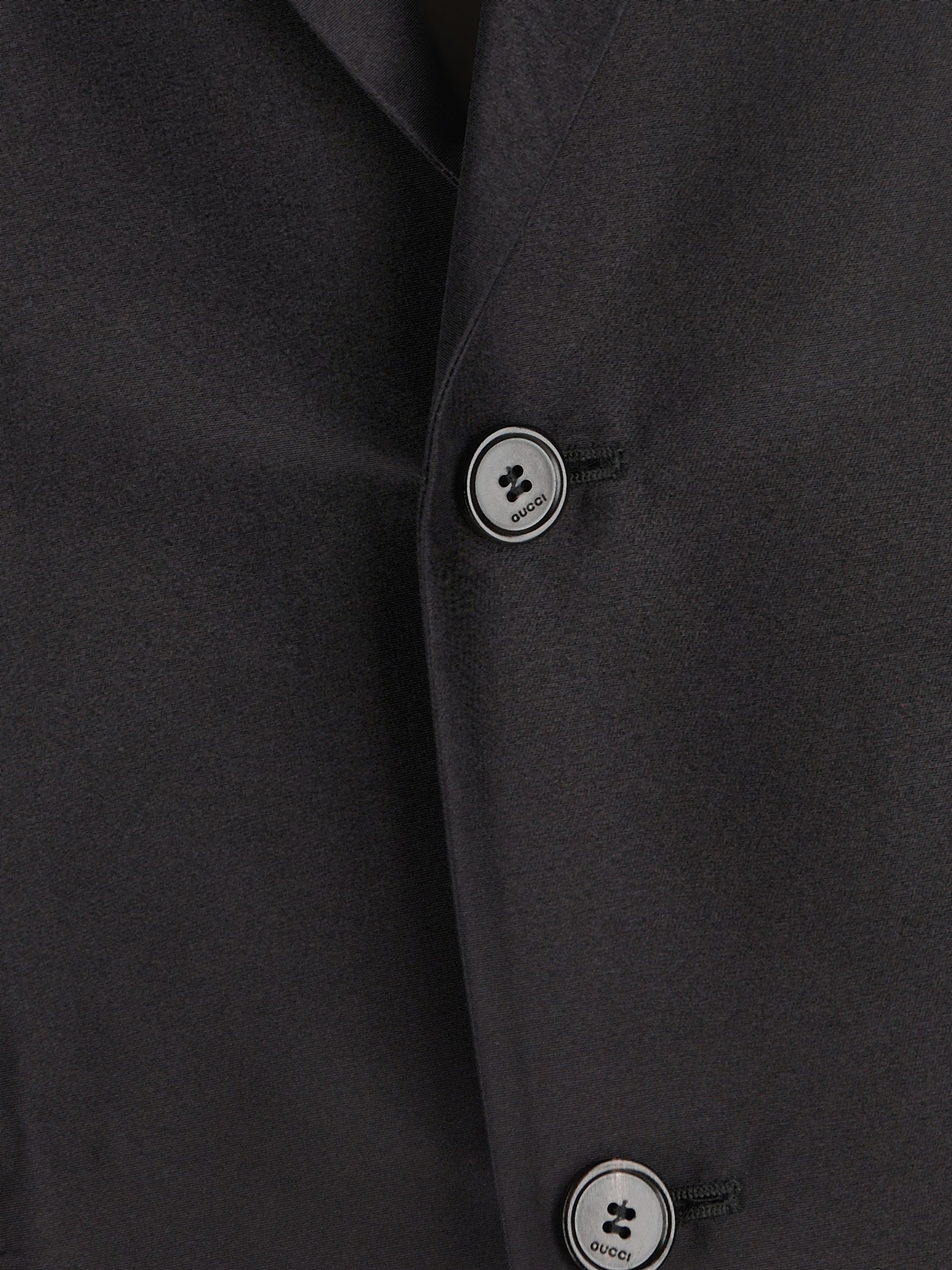 Giacca realizzata in seta. A002FW ZAU9E1000 GUCCI 