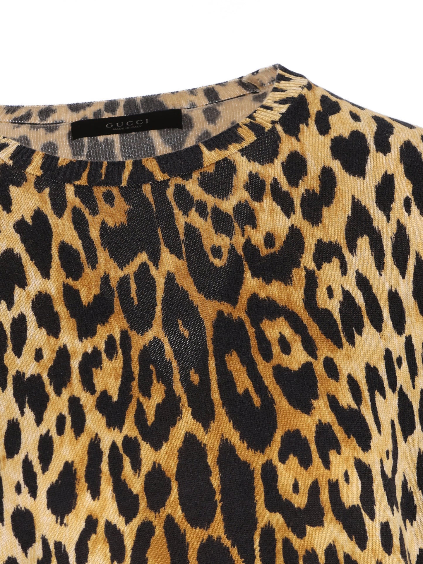 Abito realizzato in cashmere. A002WP XKFL58012 GUCCI 
