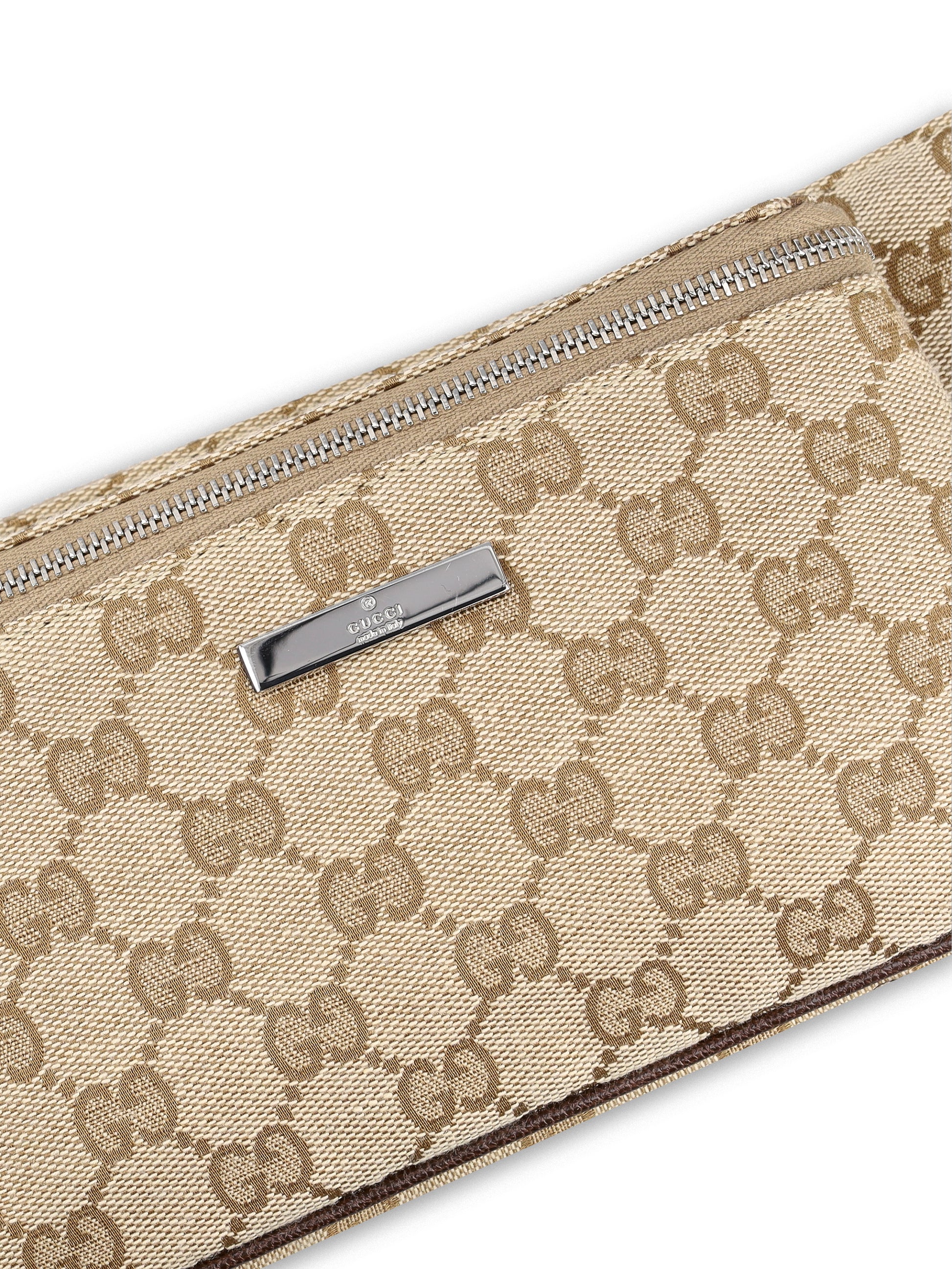 Marsupio realizzato in tessuto. A005ZF FAGBV9653 GUCCI 
