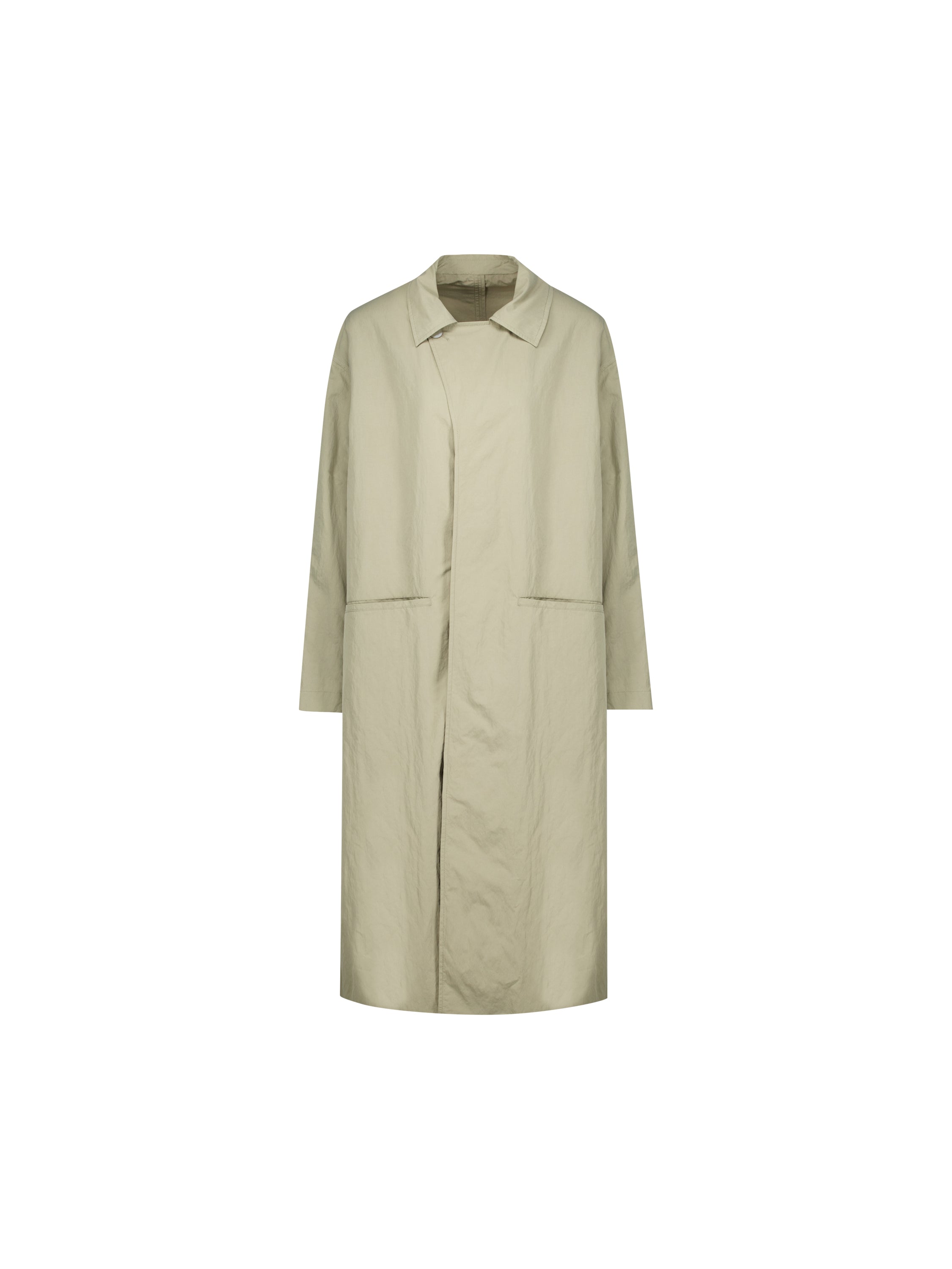 Trench realizzati in nylon opaco. A007E5 ZAVTM1014 GUCCI 