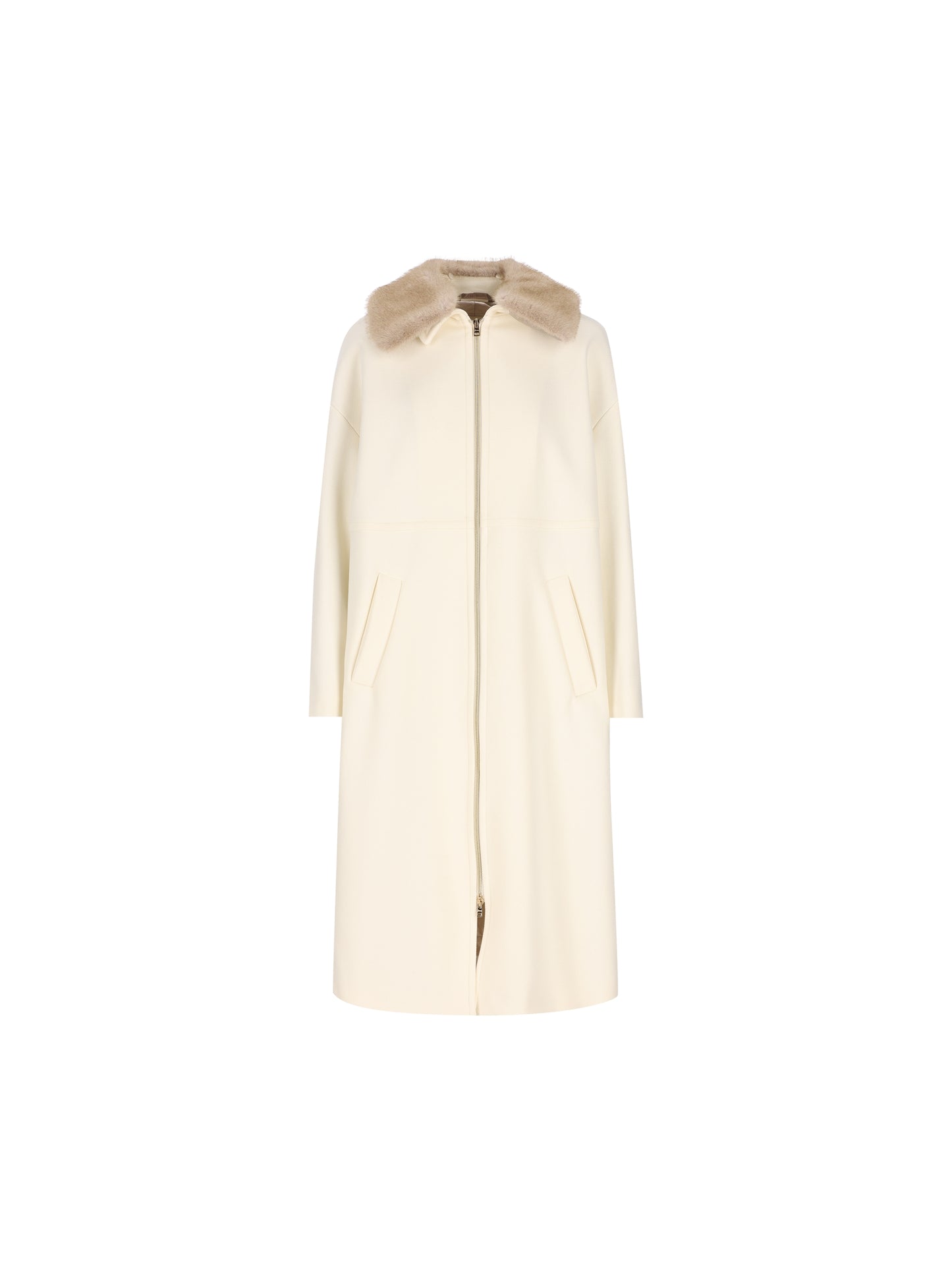 Cappotto realizzato in lana vergine e poliammide. CA000643D 333441000 HERNO 