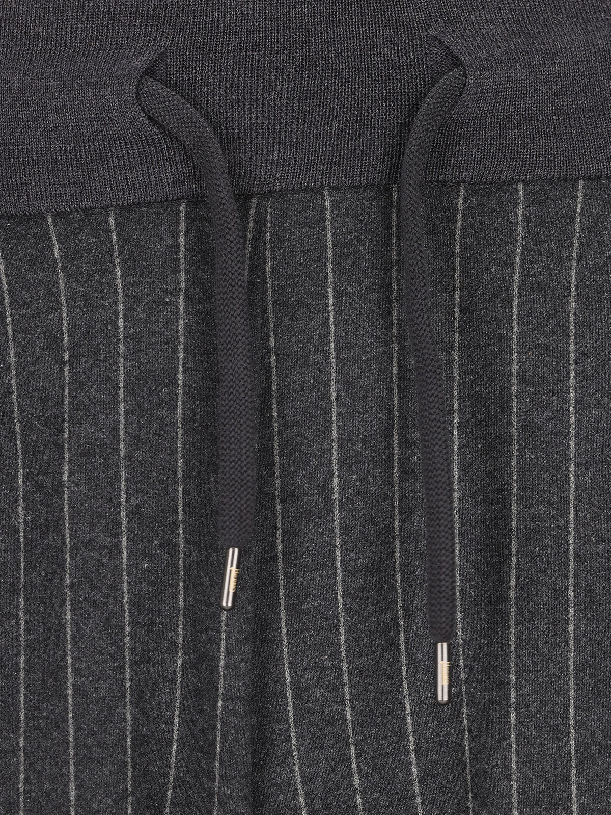 Pantaloni realizzati in cotone e poliestere. JPT00001U 560419487 HERNO 