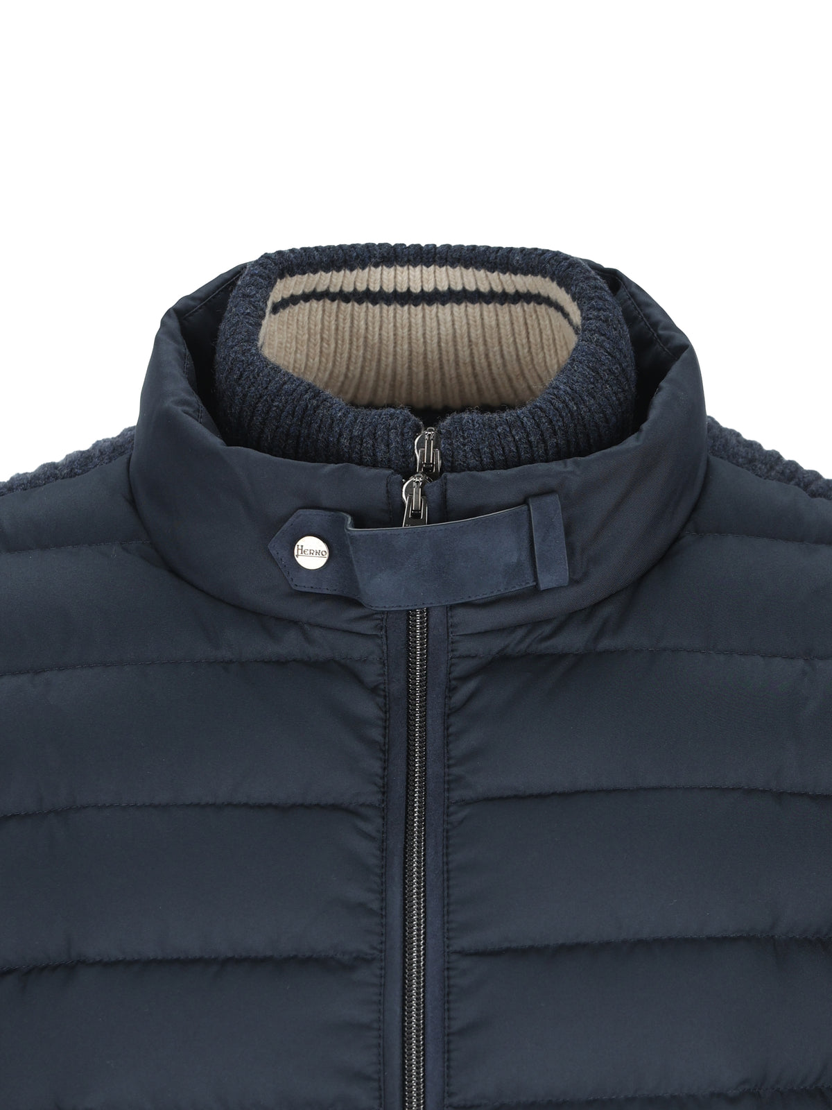 Piumino realizzato in misto lana. MP000137U 702649201 HERNO 